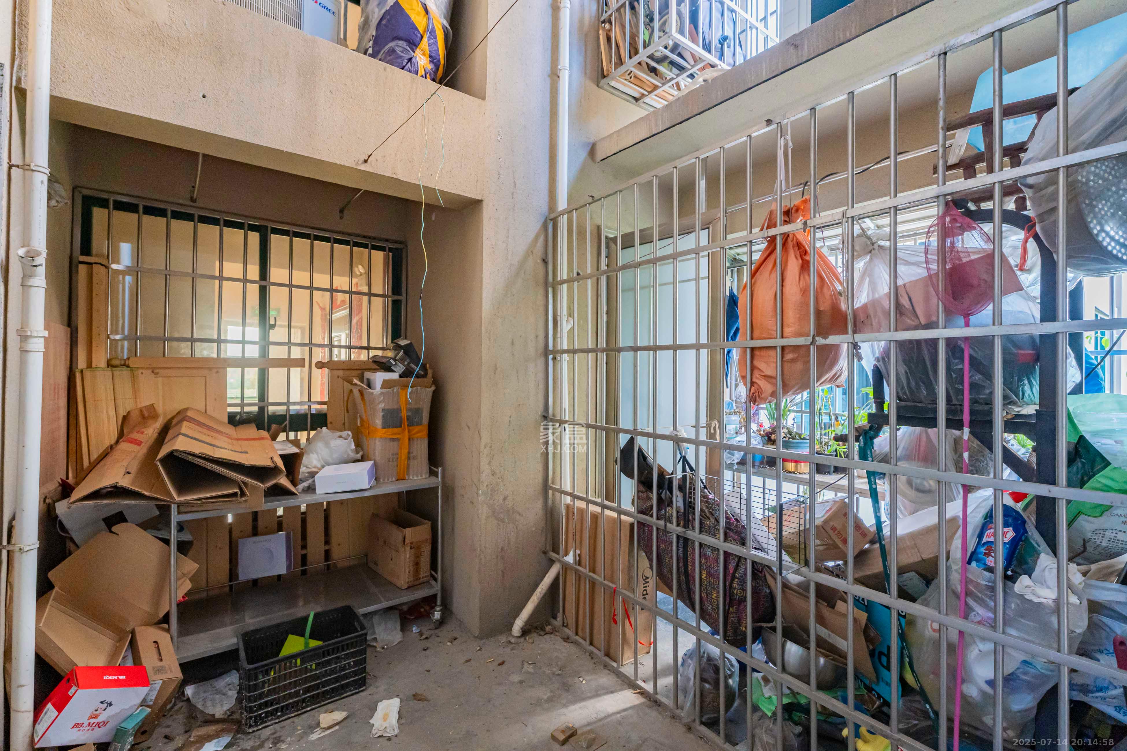 维一星城原山苑  3室2厅1卫    63.8万 维一星城原山苑  3室2厅1卫    63.8万阳台