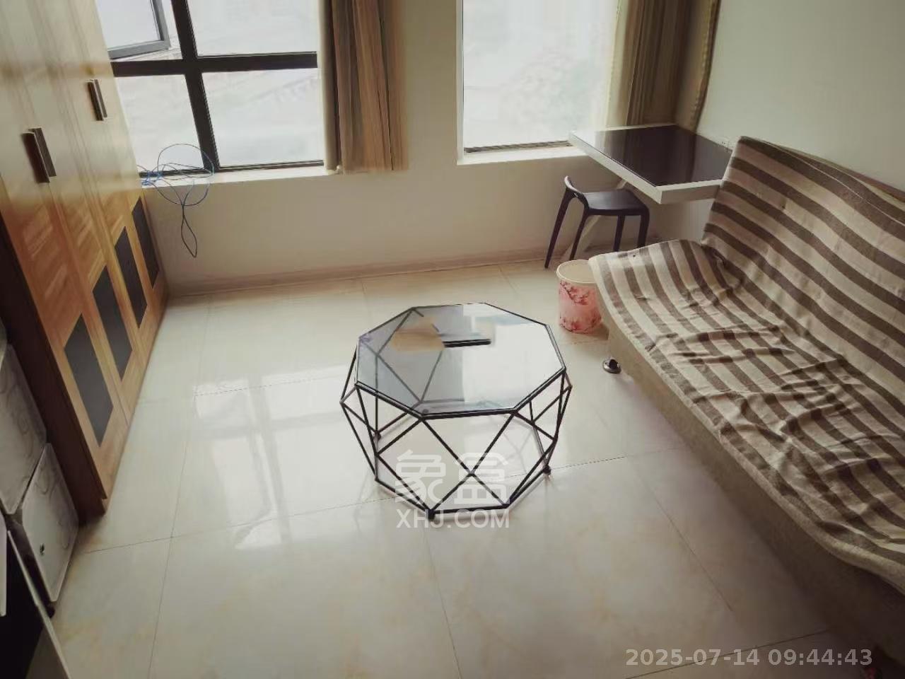 乾城（兴旺乾城）  1室1厅1卫   1300.00元/月室内图