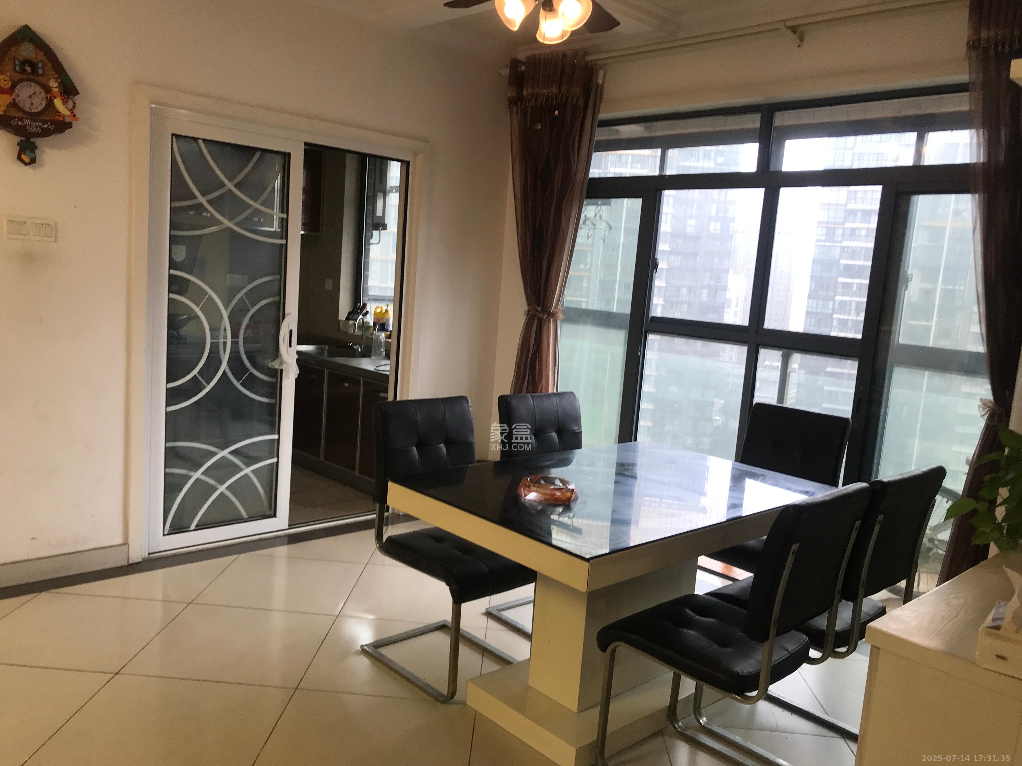 恒基凯旋门一二期 4室2厅2卫 3000.0元/月 恒基凯旋门一二期 4室2厅2卫 3000.0元/月室内图