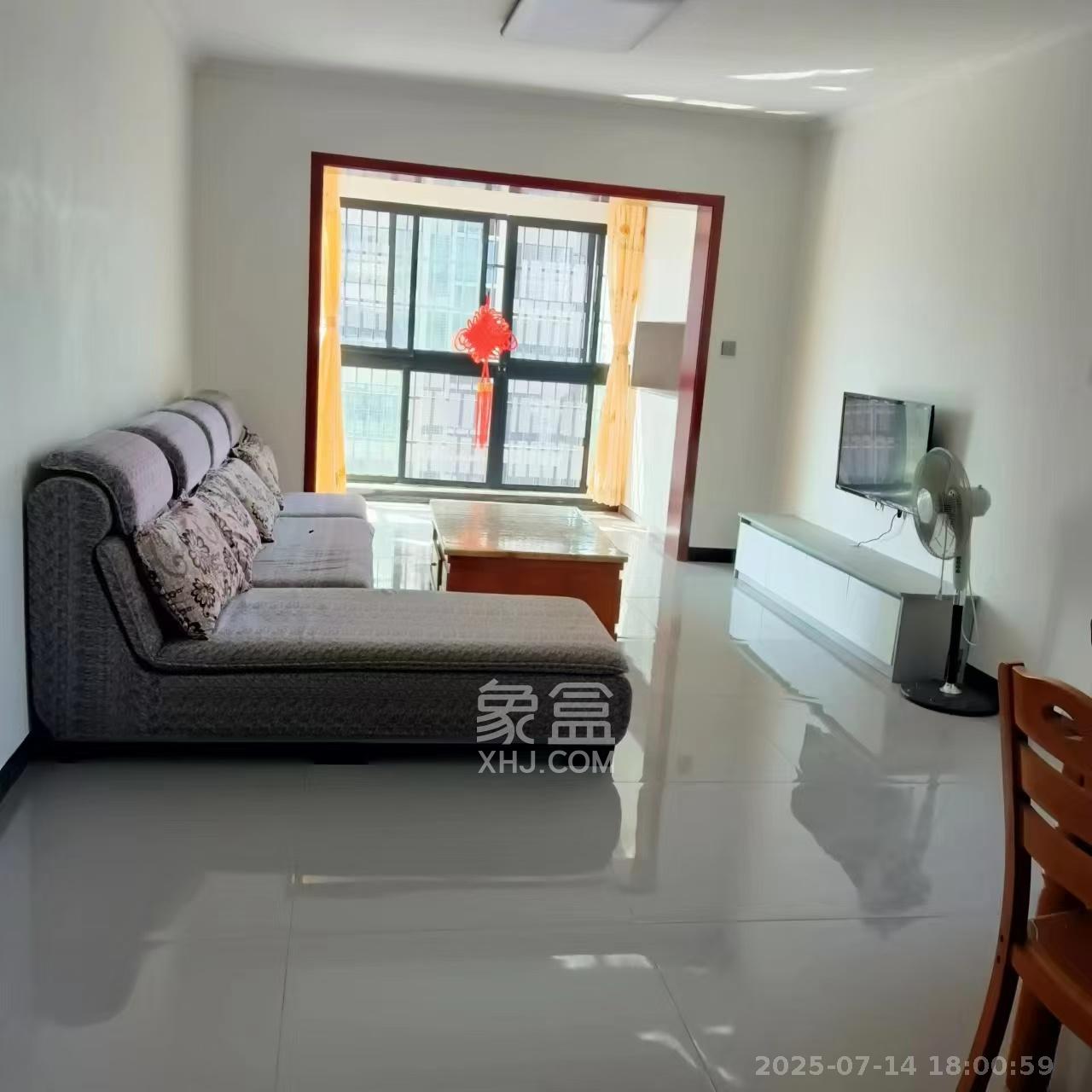 盛地东方芯府  3室2厅1卫    2500.0元/月室内图