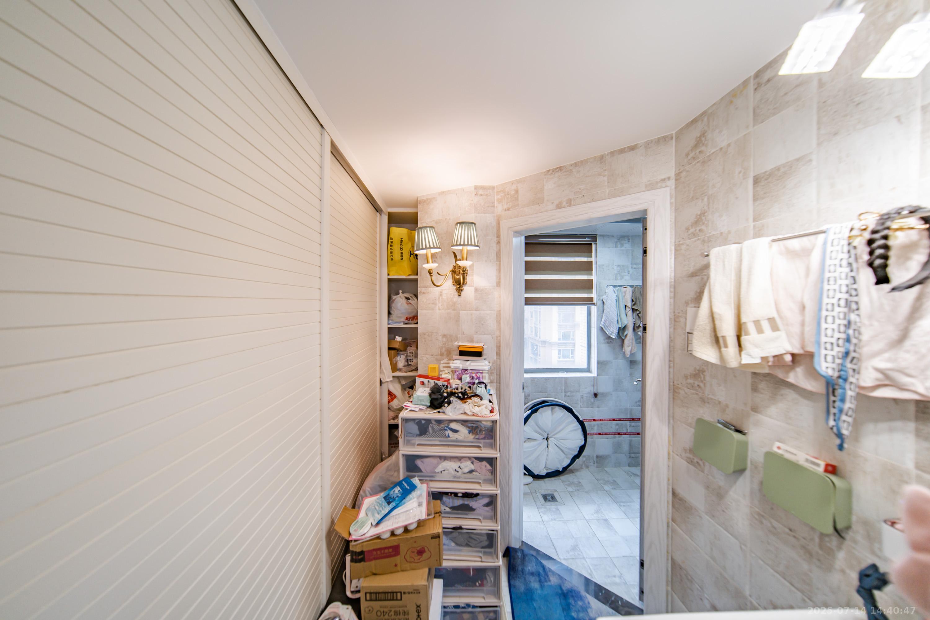 潇湘奥林匹克花园 3室2厅2卫 95.0万 潇湘奥林匹克花园 3室2厅2卫 95.0万其他