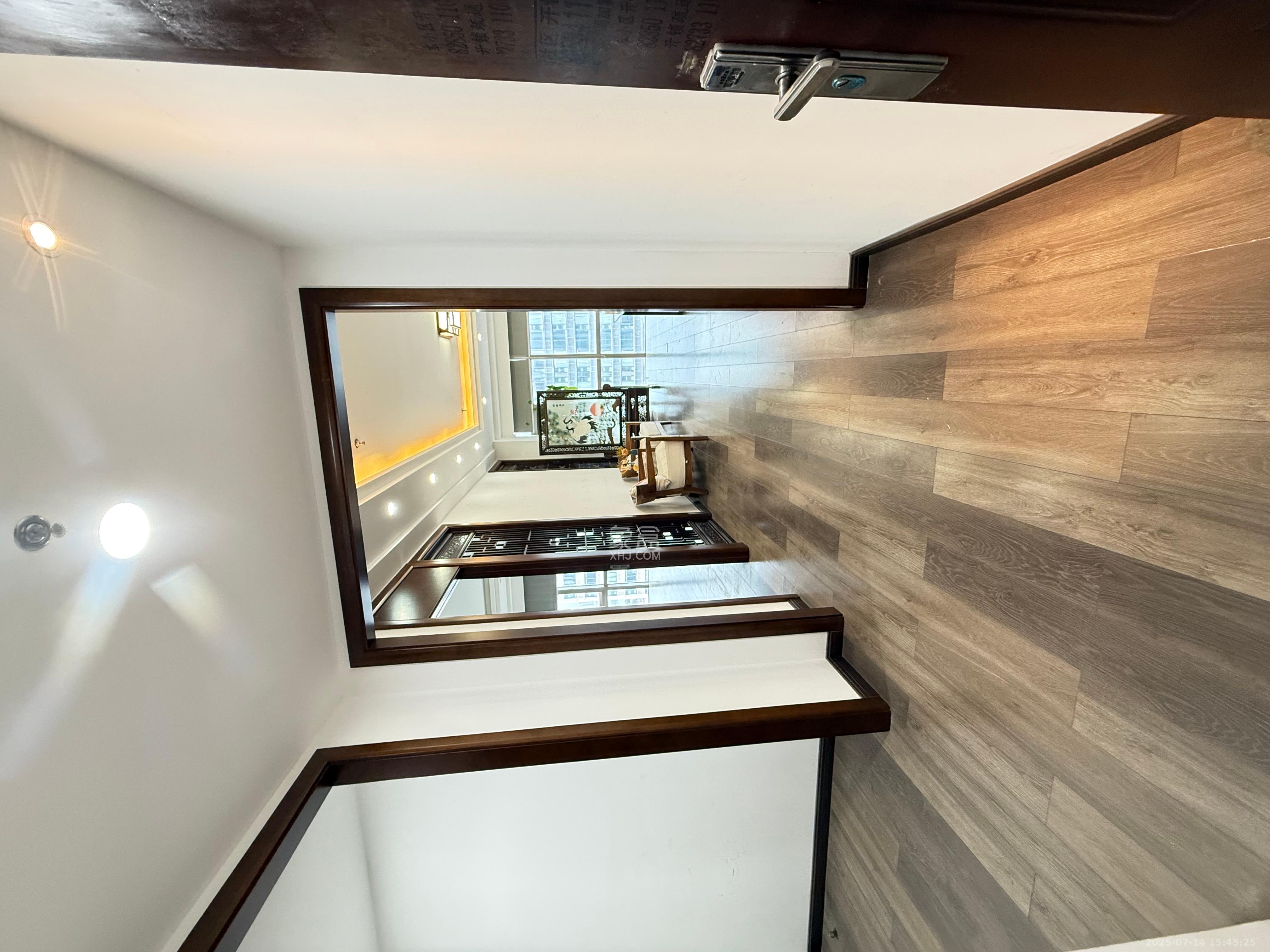 奥克斯广场  1室1厅1卫    2000.0元/月室内图