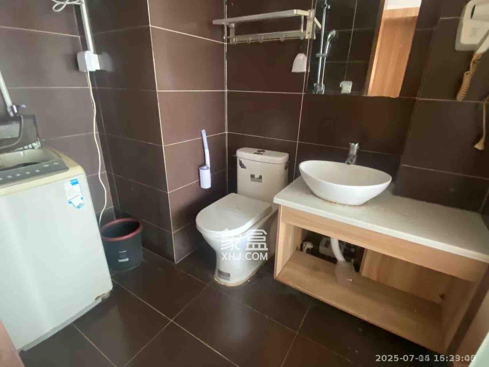 乾城(兴旺乾城) 1室1厅1卫 1700.0元/月 乾城(兴旺乾城) 1室1厅1卫 1700.0元/月室内图