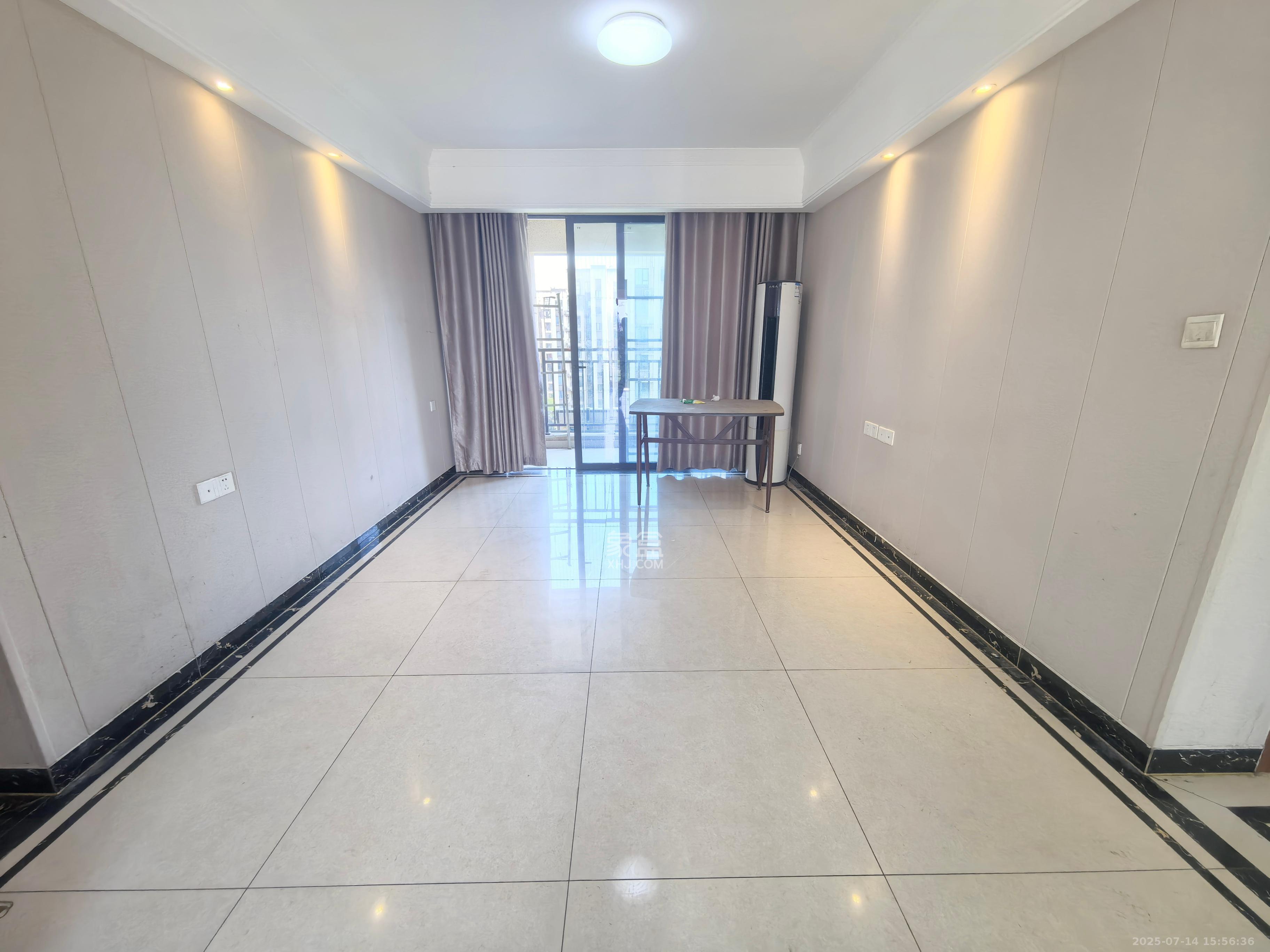 中海新城熙岸(中信新城五期)  3室2厅1卫    2000.0元/月 中海新城熙岸(中信新城五期)  3室2厅1卫    2000.0元/月室内图