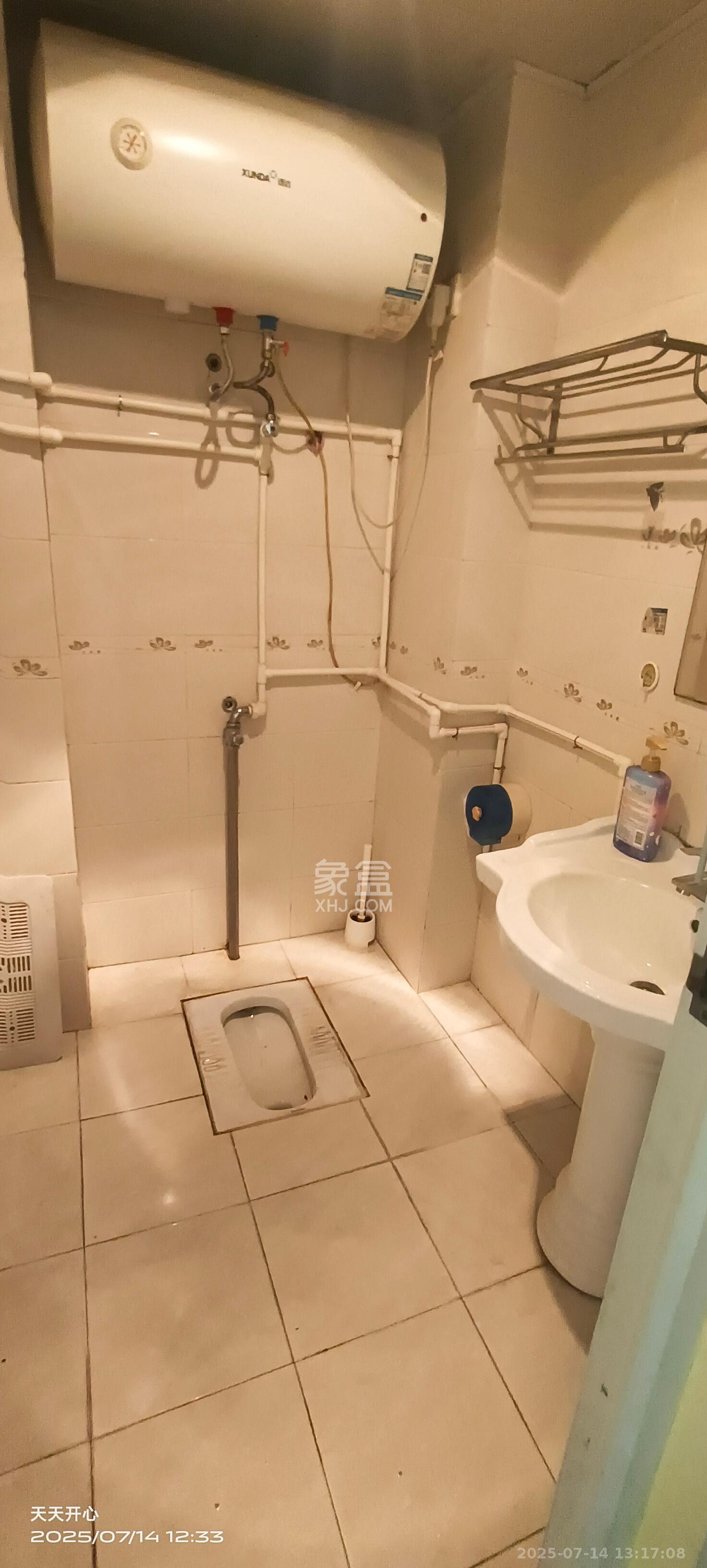 东方新世界  1室0厅0卫   1200.00元/月室内图