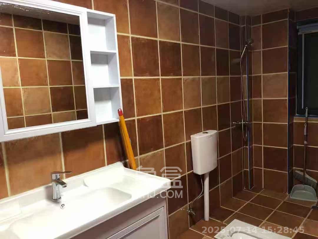 火星五片 2室1厅1卫 1600.0元/月 火星五片 2室1厅1卫 1600.0元/月室内图