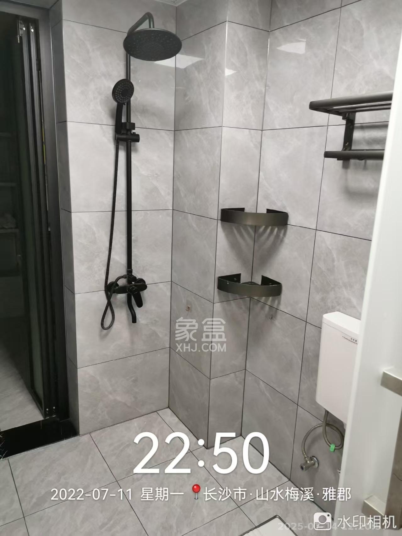山水梅溪雅郡  3室2厅1卫   2900.00元/月室内图