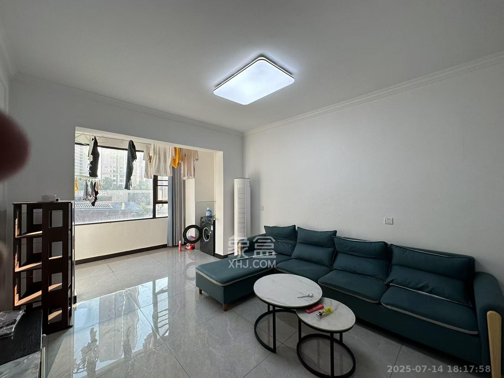 江山帝景雅典  3室2厅1卫    2500.0元/月 江山帝景雅典  3室2厅1卫    2500.0元/月室内图