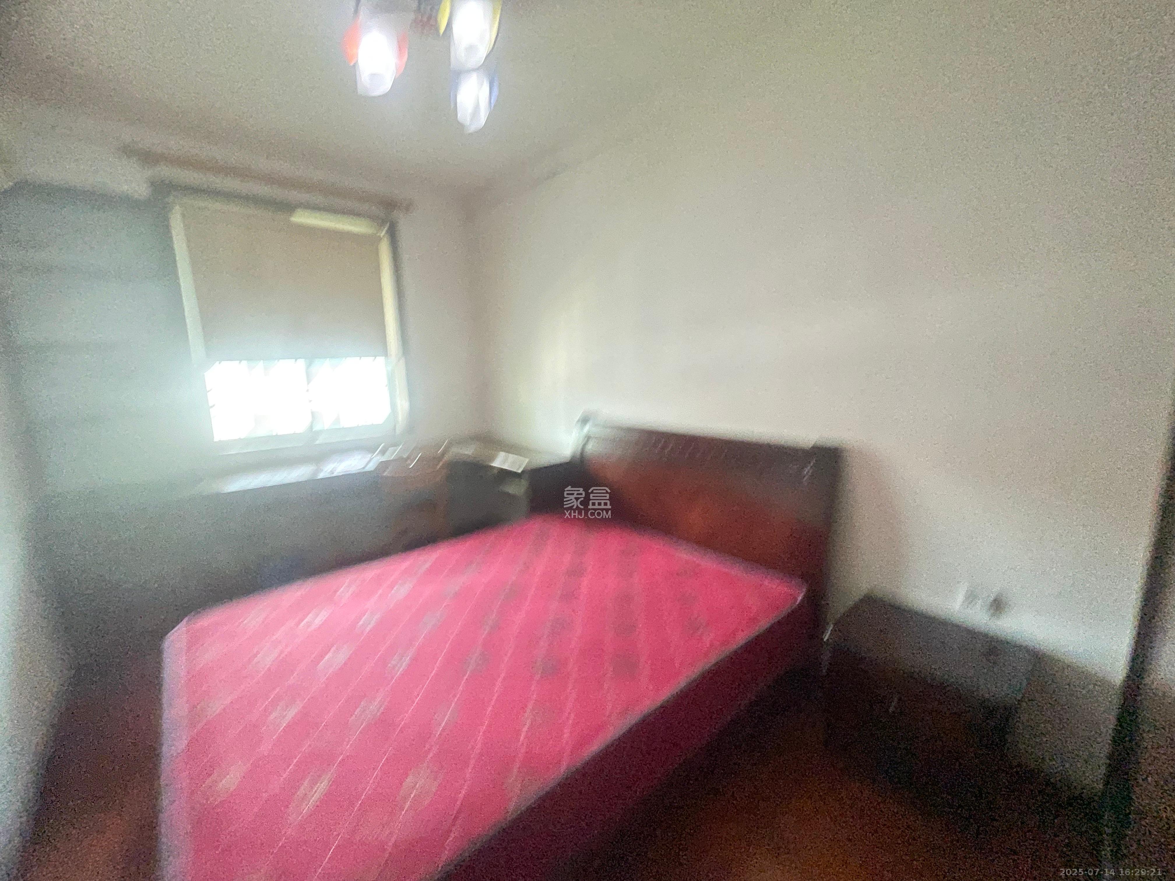 江南公寓  2室2厅1卫   1500.00元/月室内图