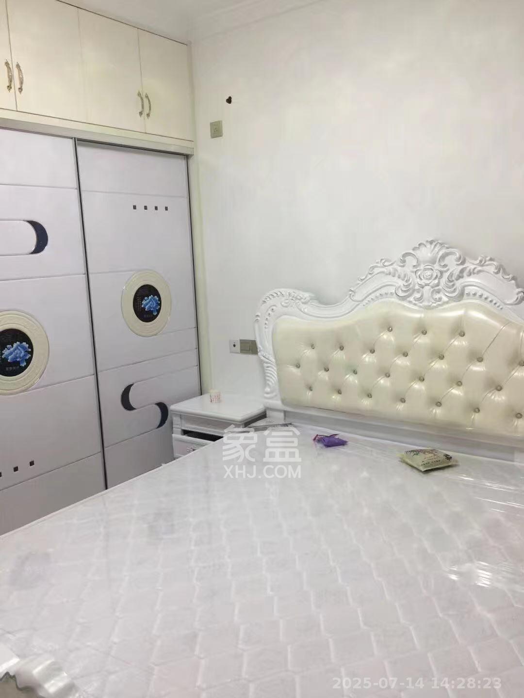 才子嘉都  3室2厅1卫   2500.00元/月室内图