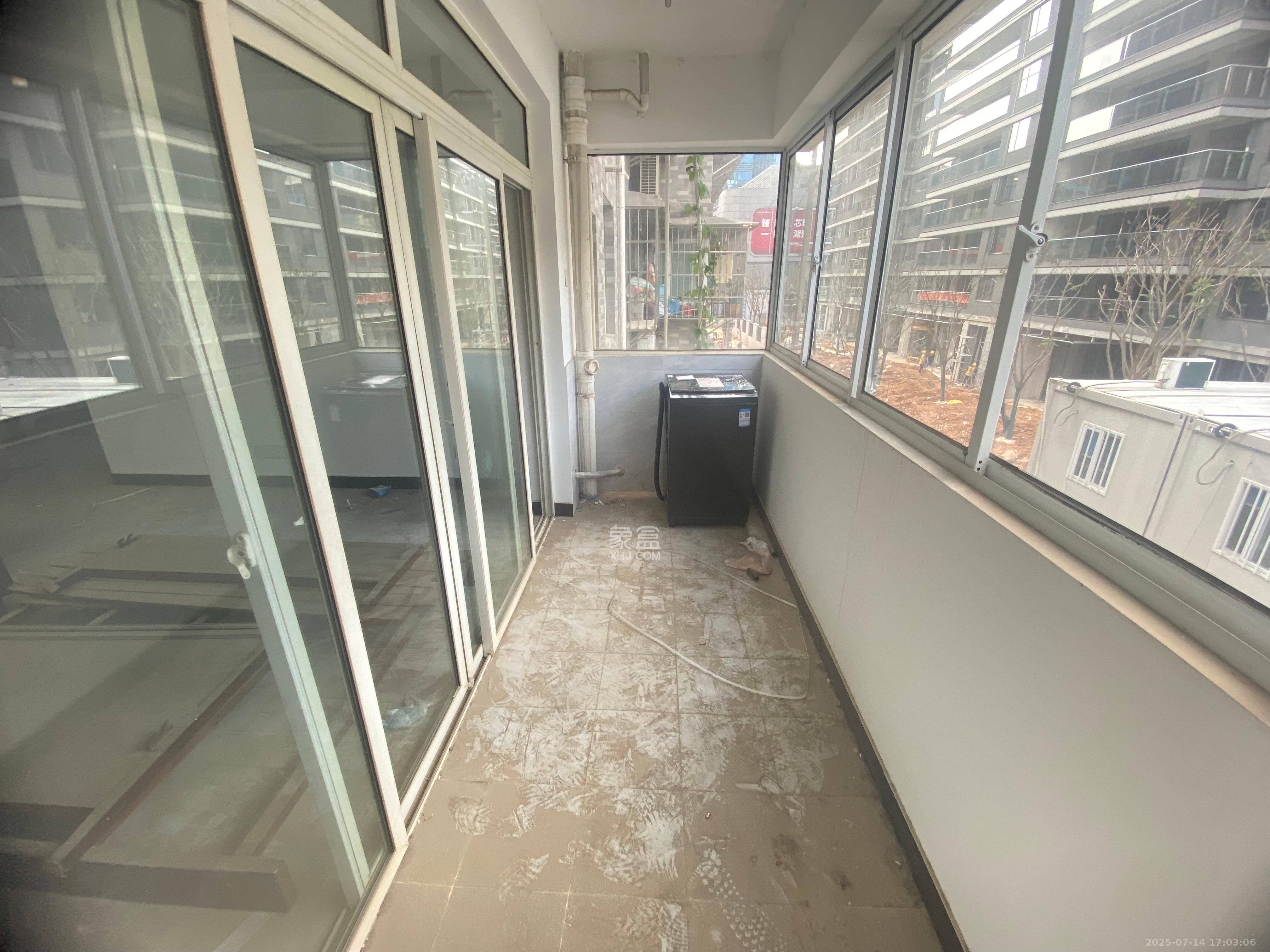 聚英阁 2室2厅1卫 3000.0元/月 聚英阁 2室2厅1卫 3000.0元/月室内图