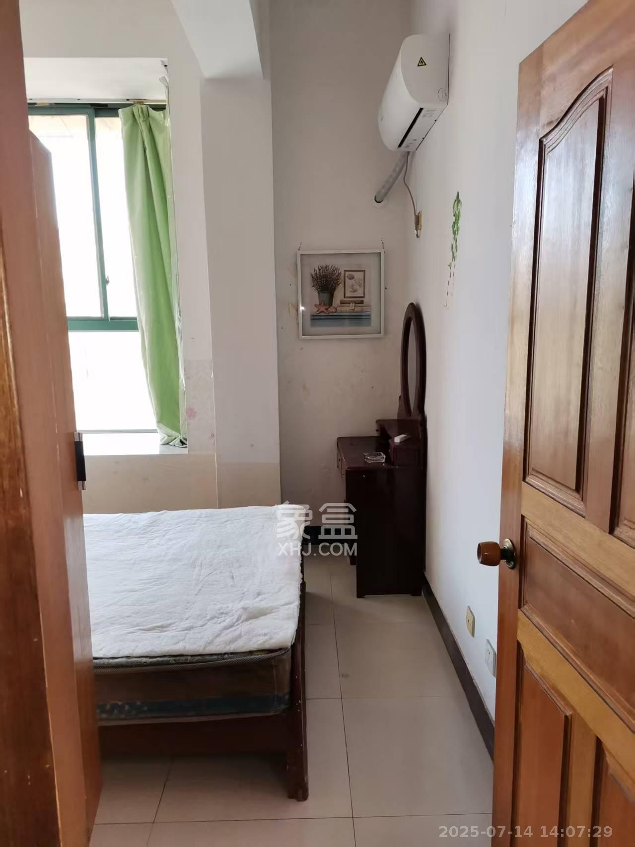 金帆江滨玫瑰园 2室2厅1卫 1600.0元/月 金帆江滨玫瑰园 2室2厅1卫 1600.0元/月室内图