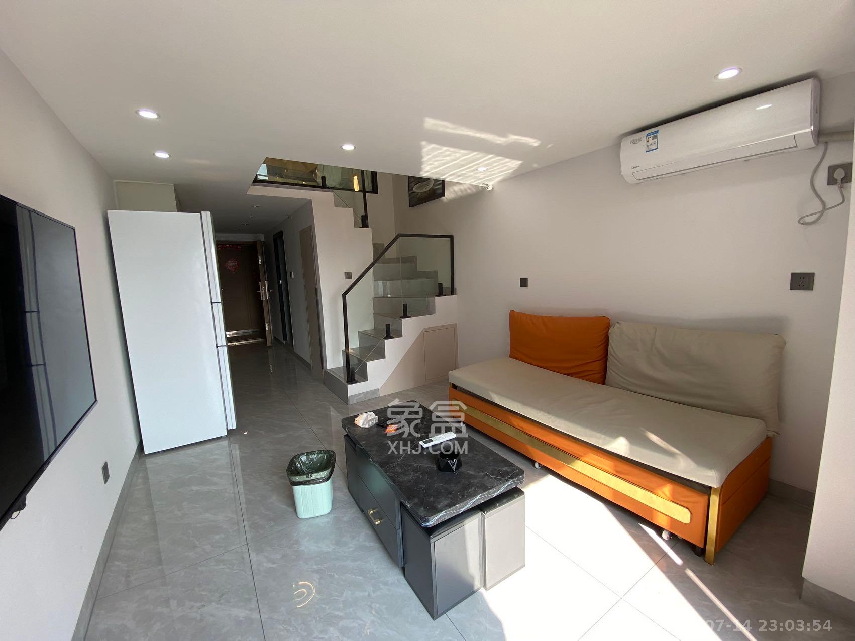 卓越江岸  2室1厅1卫    2500.0元/月 卓越江岸  2室1厅1卫    2500.0元/月室内图