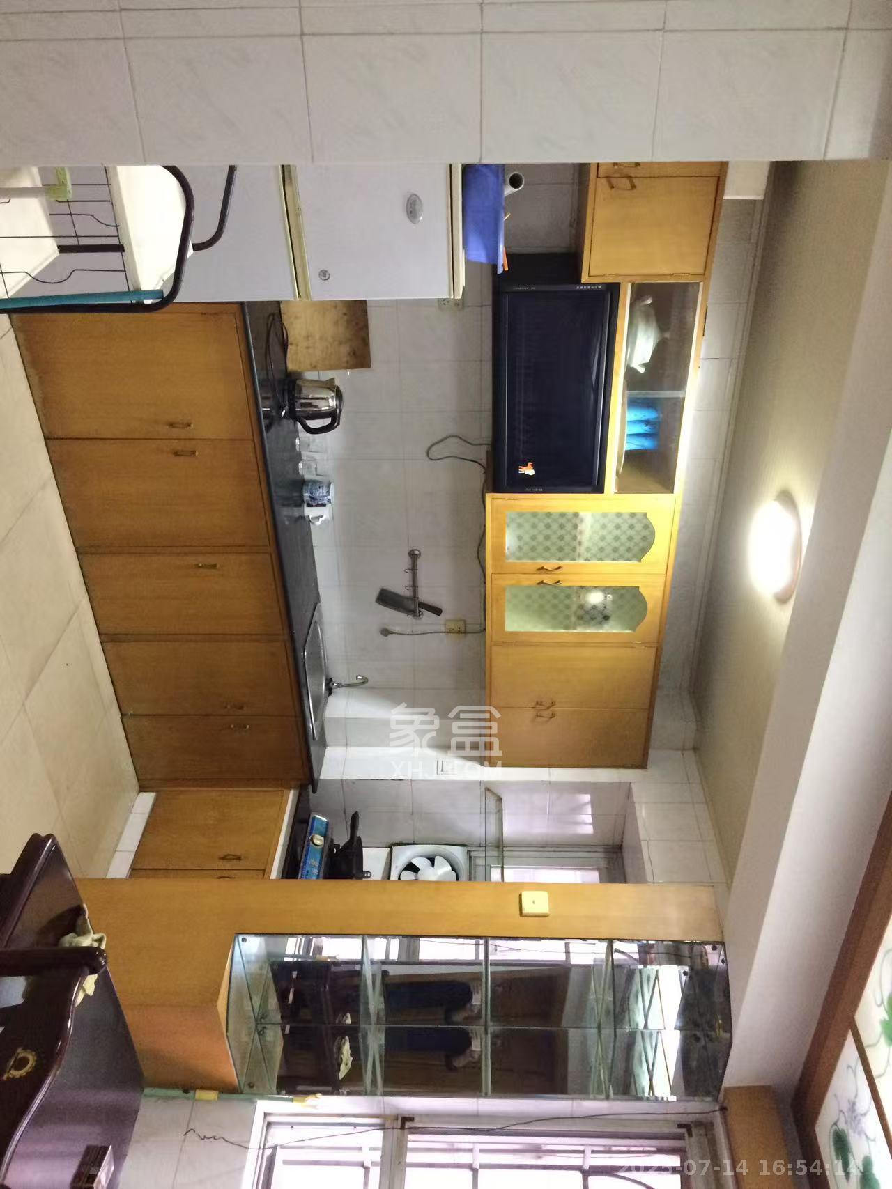 省建苑小区  2室2厅1卫    2000.0元/月 省建苑小区  2室2厅1卫    2000.0元/月室内图