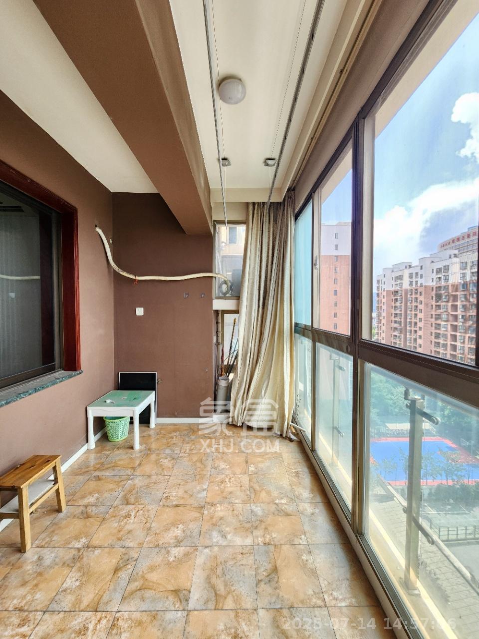 西岸润泽府  4室2厅2卫    3200.0元/月室内图