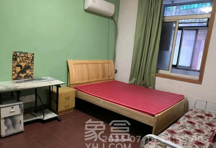 赤岗北路160号工商银行宿舍  3室2厅1卫    1500.0元/月