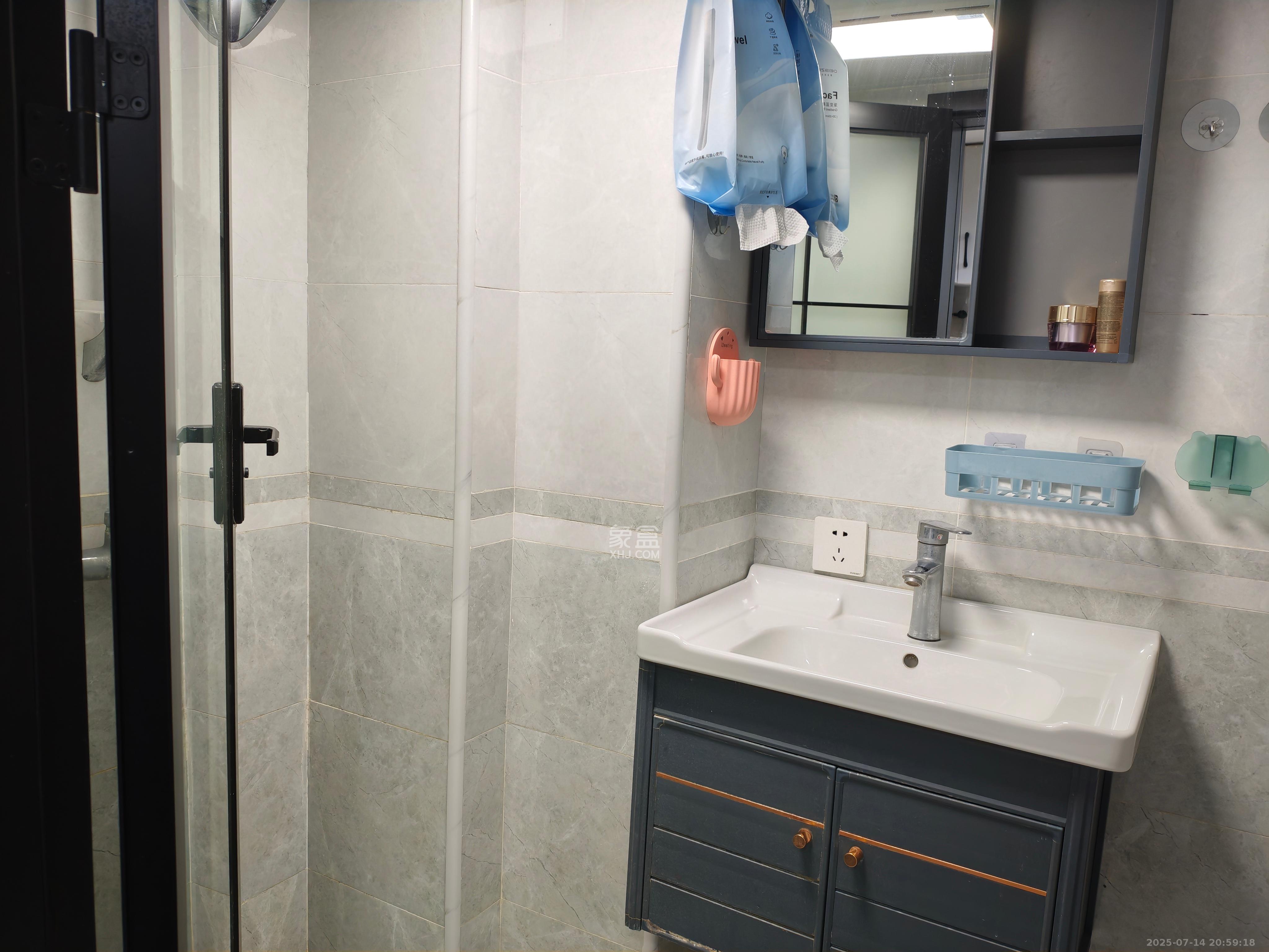 龙湖湘江星座（祺鑫星座公寓）  2室2厅1卫    2000.0元/月室内图