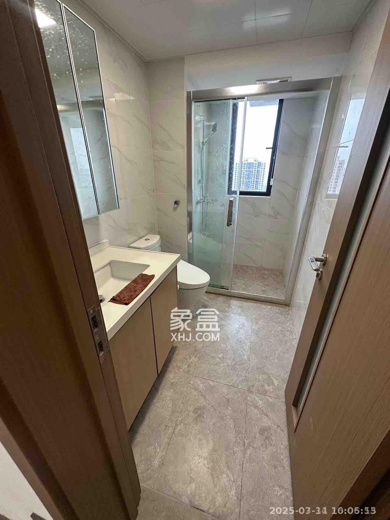 招商华发依云曦城  3室2厅2卫   192.00万