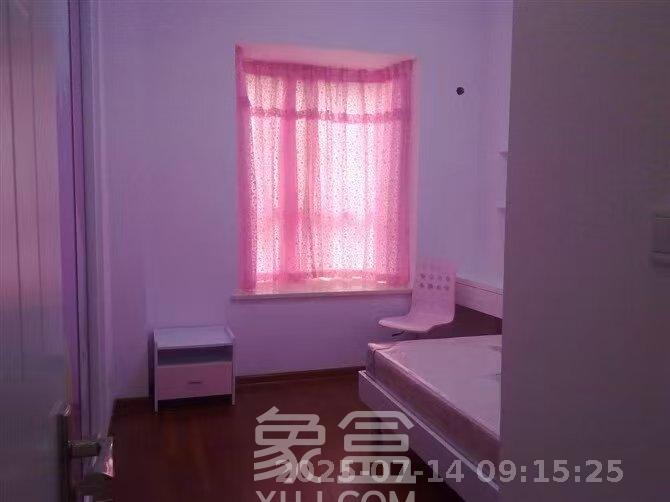 城市山水豪园（山水城市风景）  3室2厅1卫   2700.00元/月室内图