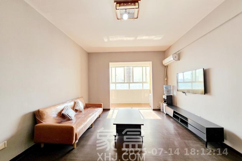 上河国际B座  2室1厅1卫   2300.00元/月