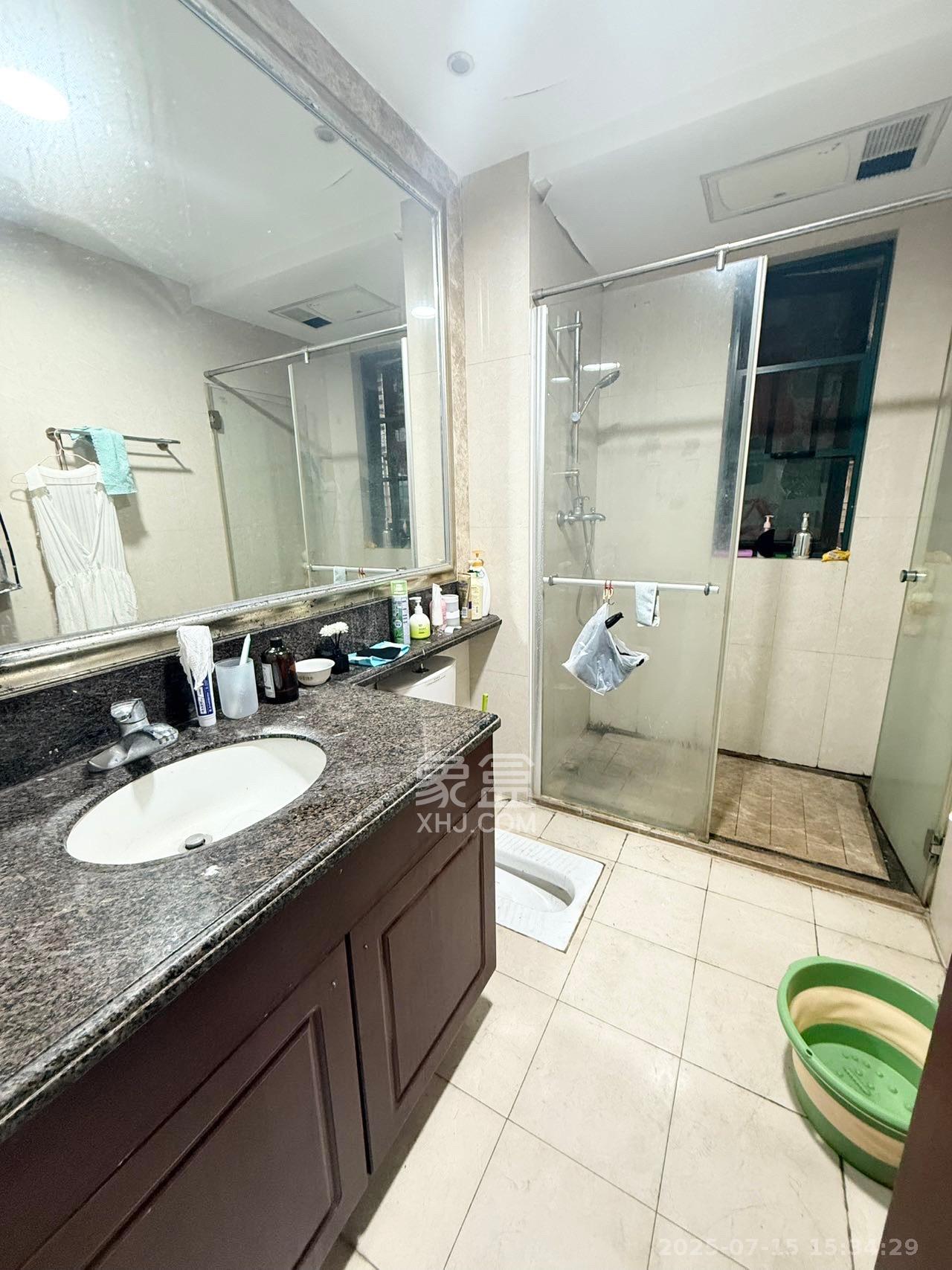 恒大雅苑 1室1厅1卫 1000.0元/月 恒大雅苑 1室1厅1卫 1000.0元/月室内图