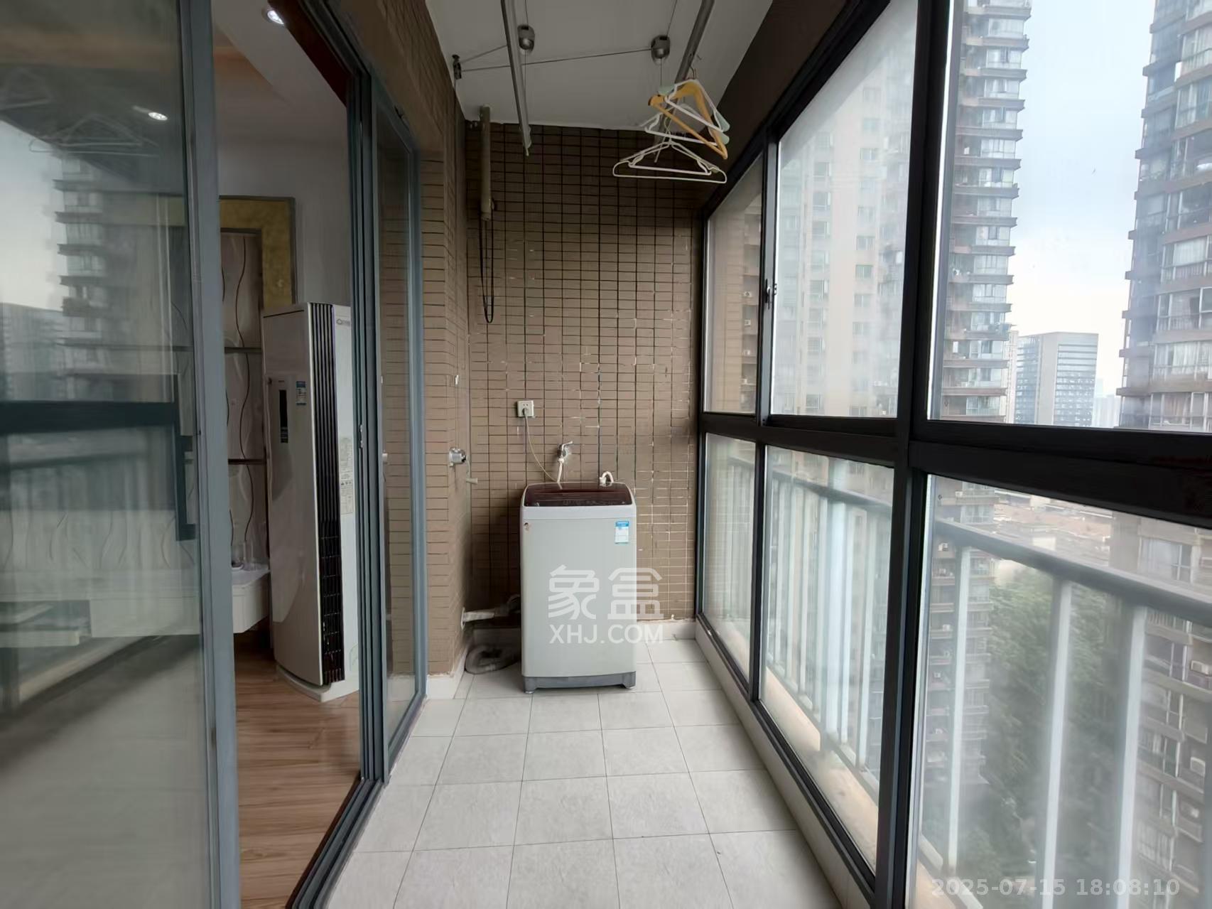 万博汇  3室2厅2卫    4000.0元/月 万博汇  3室2厅2卫    4000.0元/月室内图