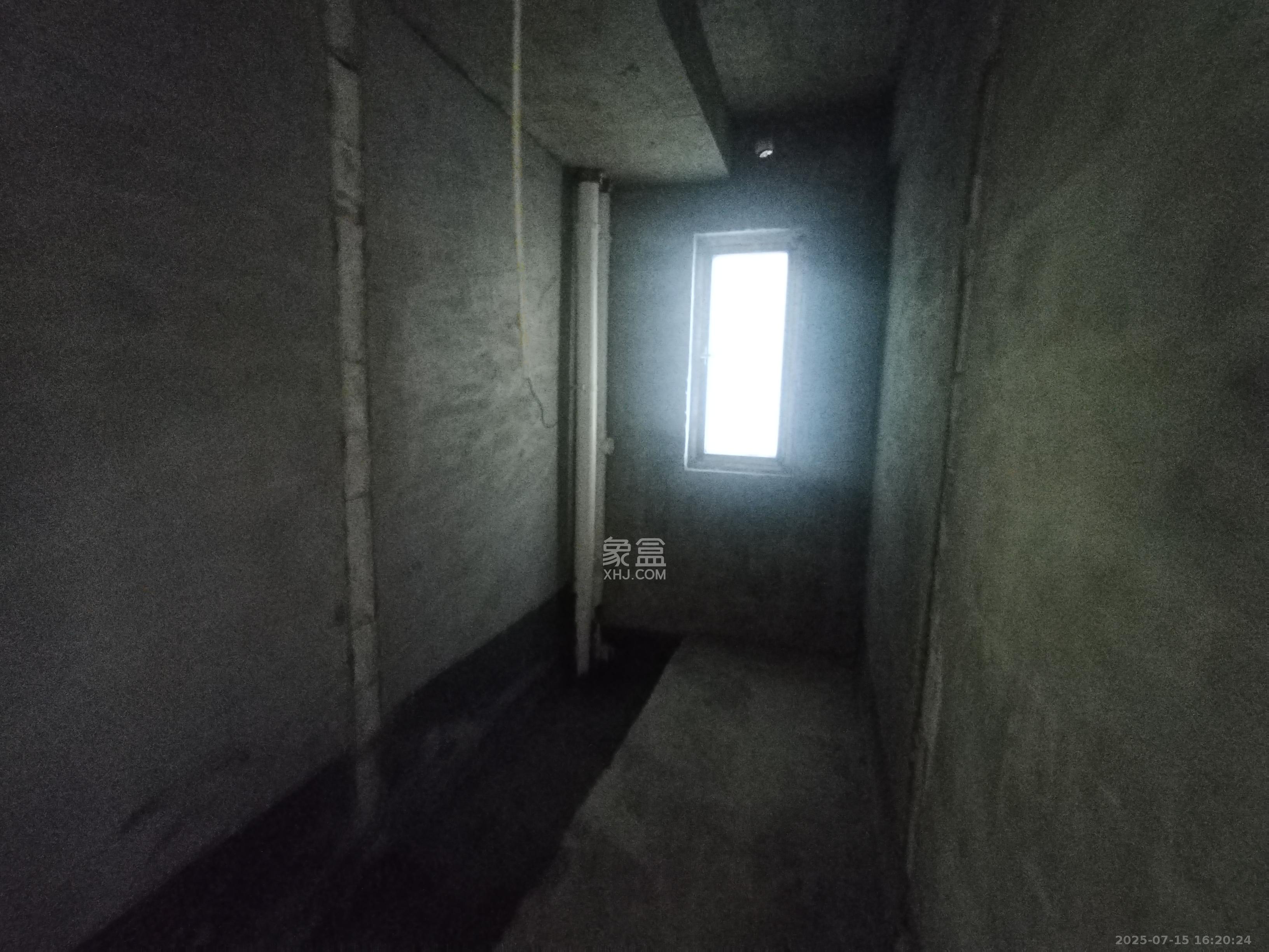 谷山景苑  4室2厅2卫    1200.0元/月 谷山景苑  4室2厅2卫    1200.0元/月室内图