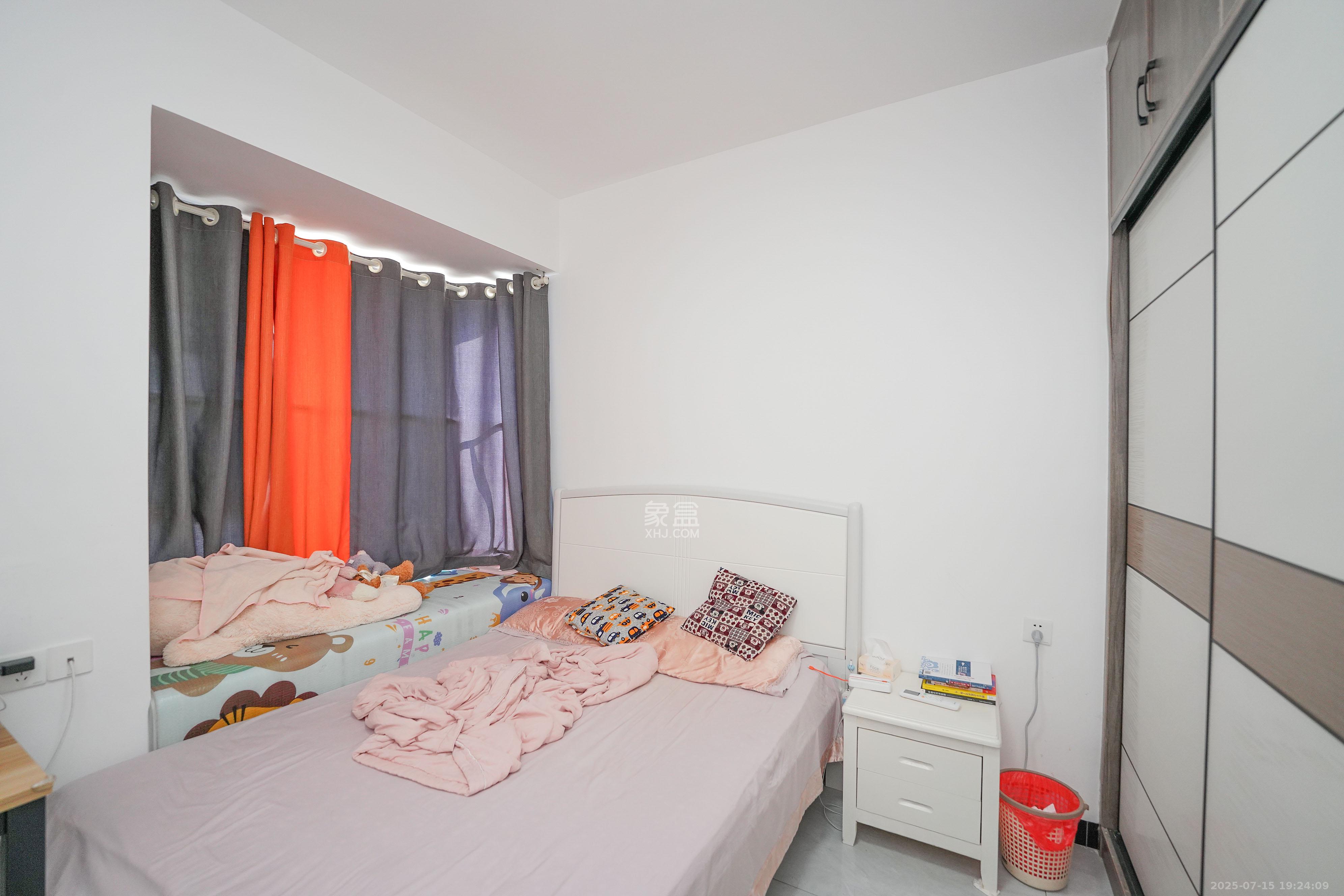 福天藏郡院子  3室2厅1卫    68.0万 福天藏郡院子  3室2厅1卫    68.0万卧室