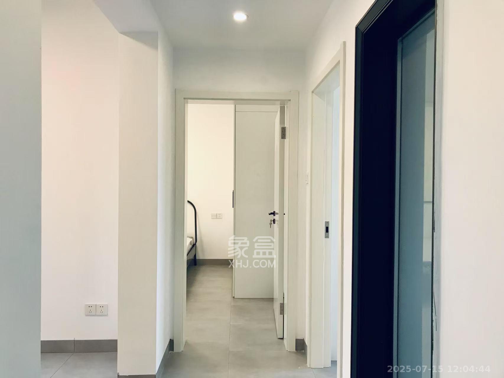 上园商住小区  3室1厅1卫   3200.00元/月室内图