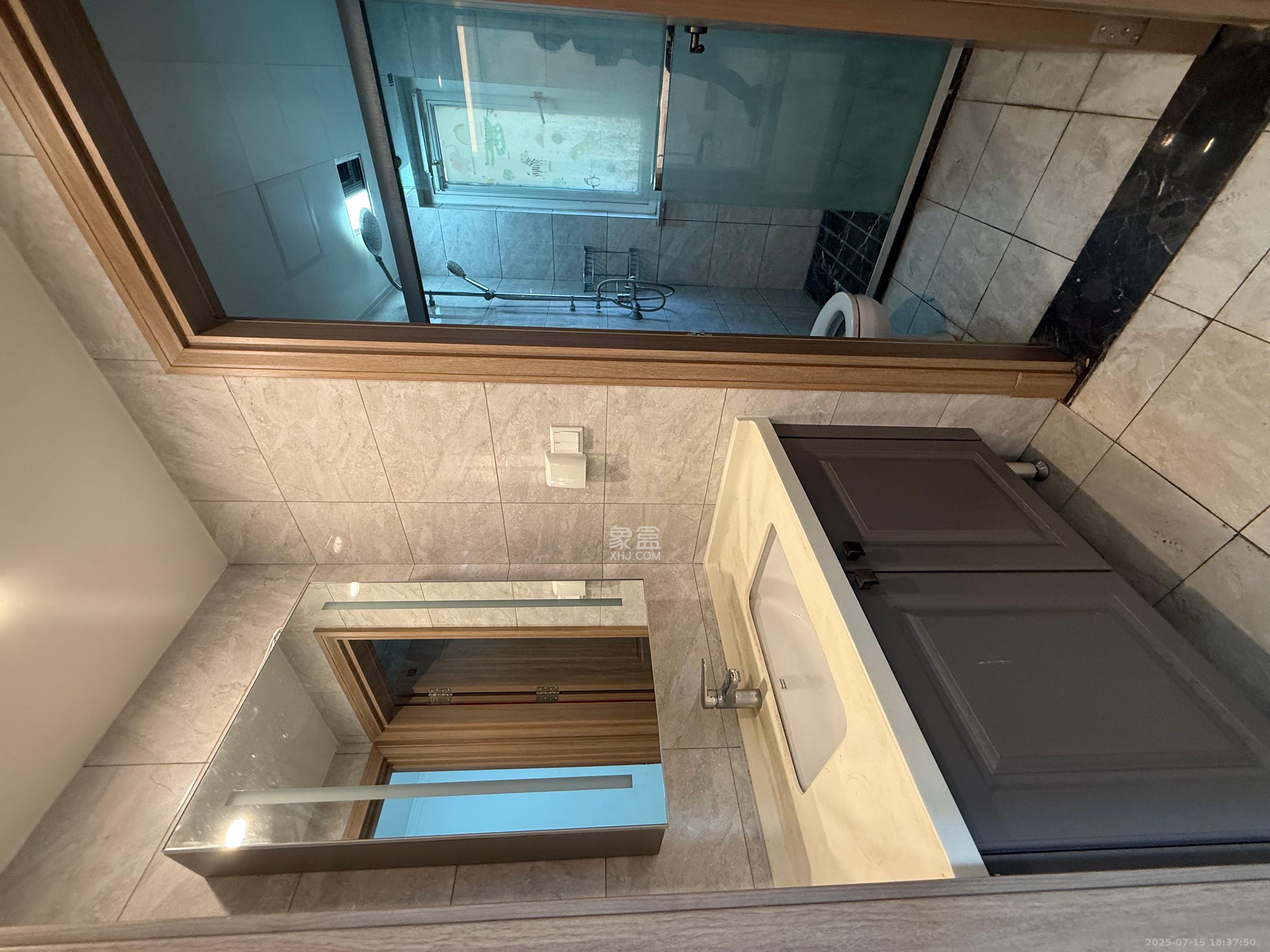 金地中交麓谷香颂(金地中交雅苑) 3室2厅1卫 2900.0元/月 金地中交麓谷香颂(金地中交雅苑) 3室2厅1卫 2900.0元/月室内图