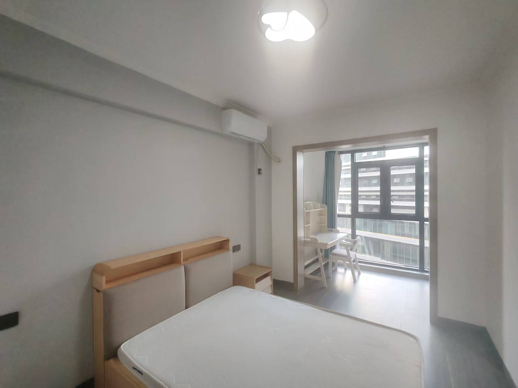 武广国际学苑  3室2厅2卫   108.00万室内图