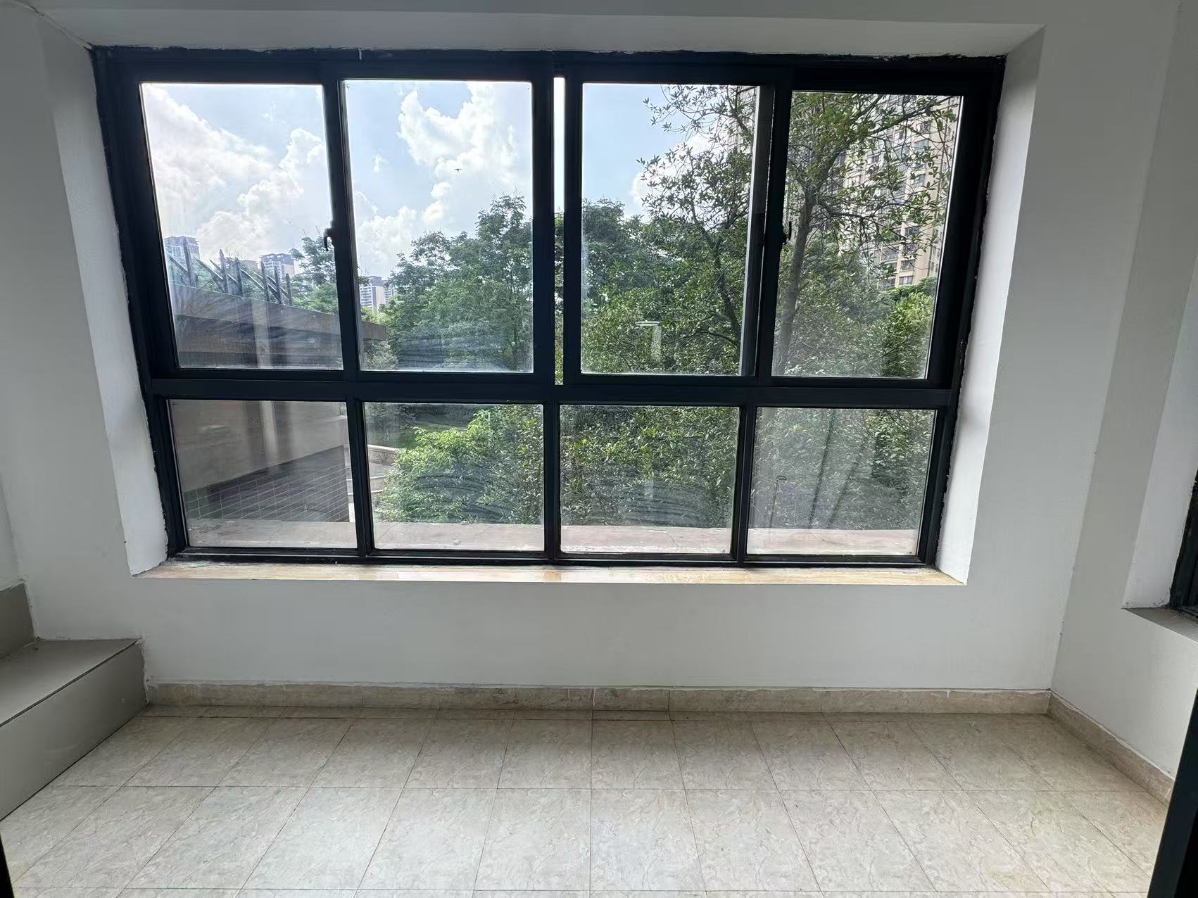 中建御山和苑 3室2厅2卫 80.0万 中建御山和苑 3室2厅2卫 80.0万室内图