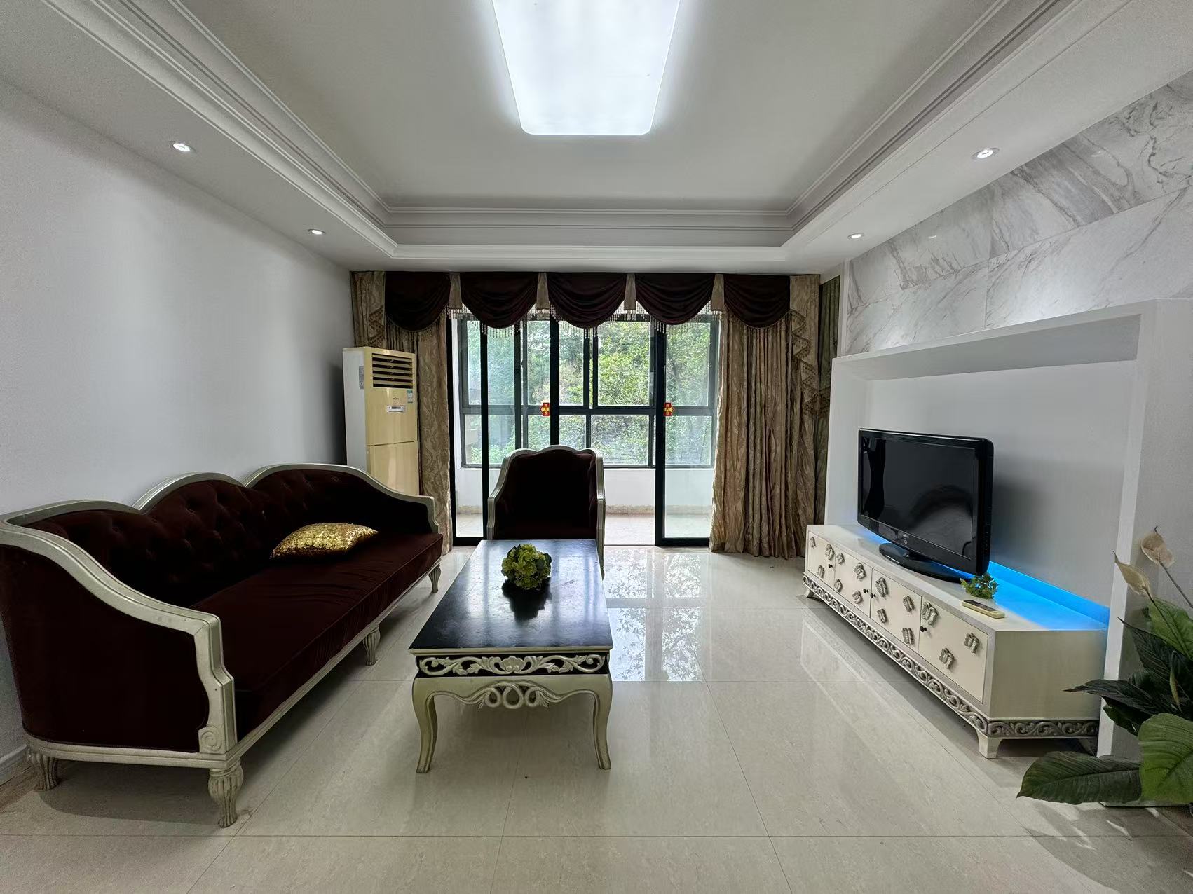 中建御山和苑 3室2厅2卫 80.0万 中建御山和苑 3室2厅2卫 80.0万室内图