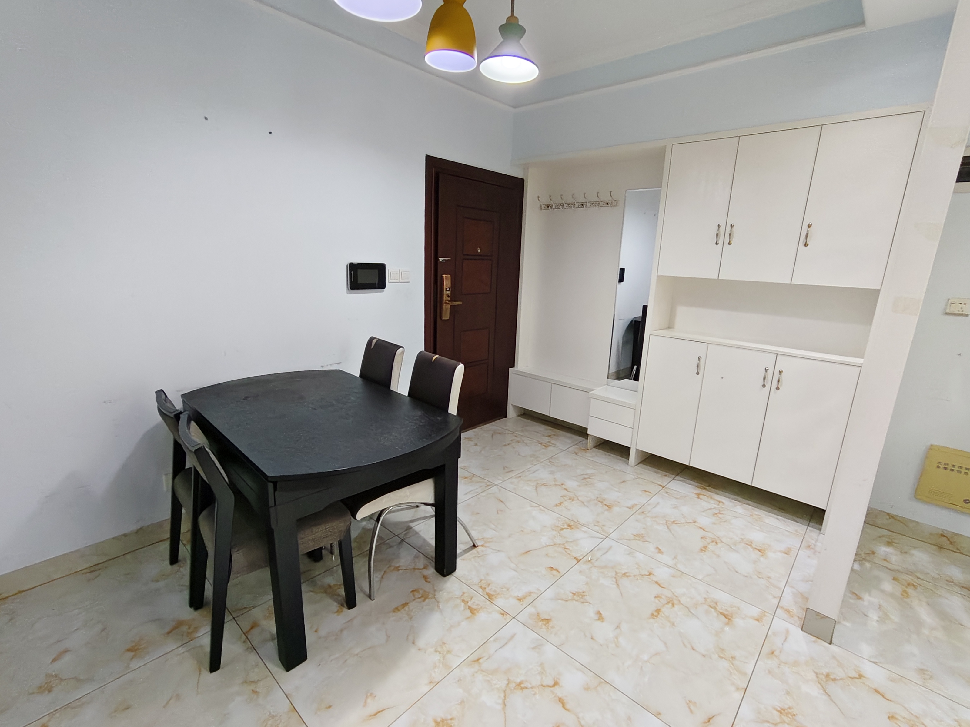 山水印象 2室2厅4卫 39.8万 山水印象 2室2厅4卫 39.8万室内图