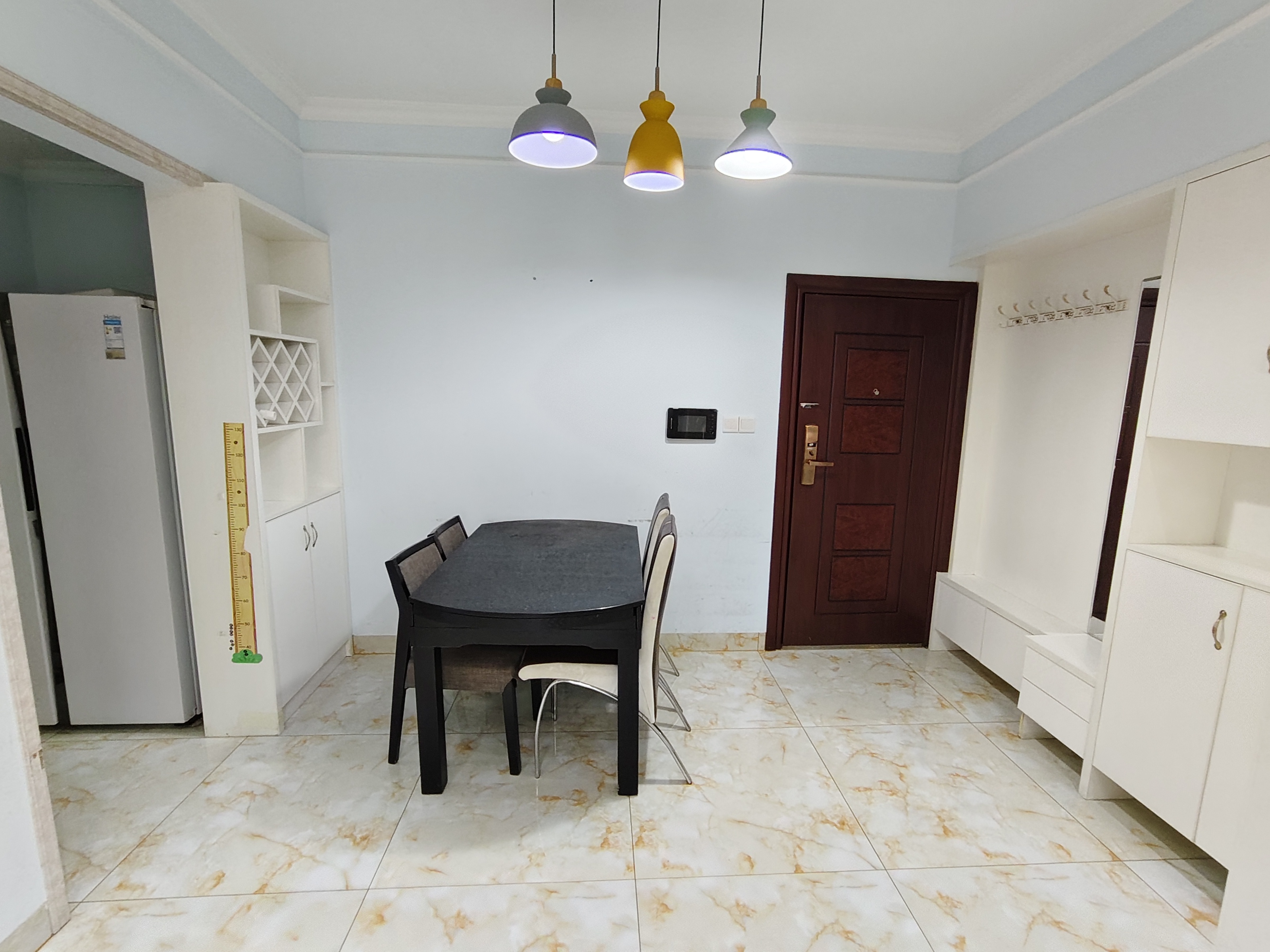 山水印象 2室2厅4卫 39.8万 山水印象 2室2厅4卫 39.8万室内图