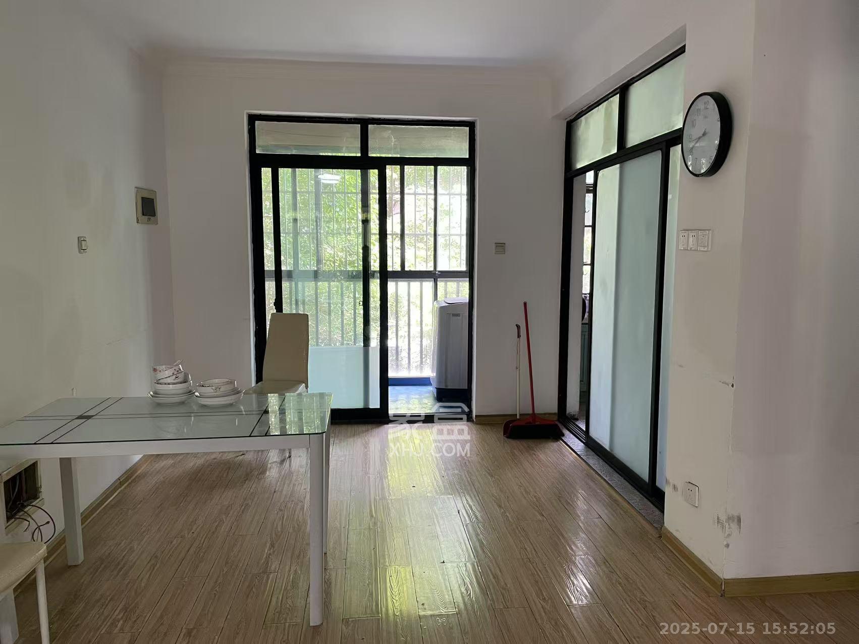 三江花中城 3室2厅2卫 2500.0元/月 三江花中城 3室2厅2卫 2500.0元/月室内图