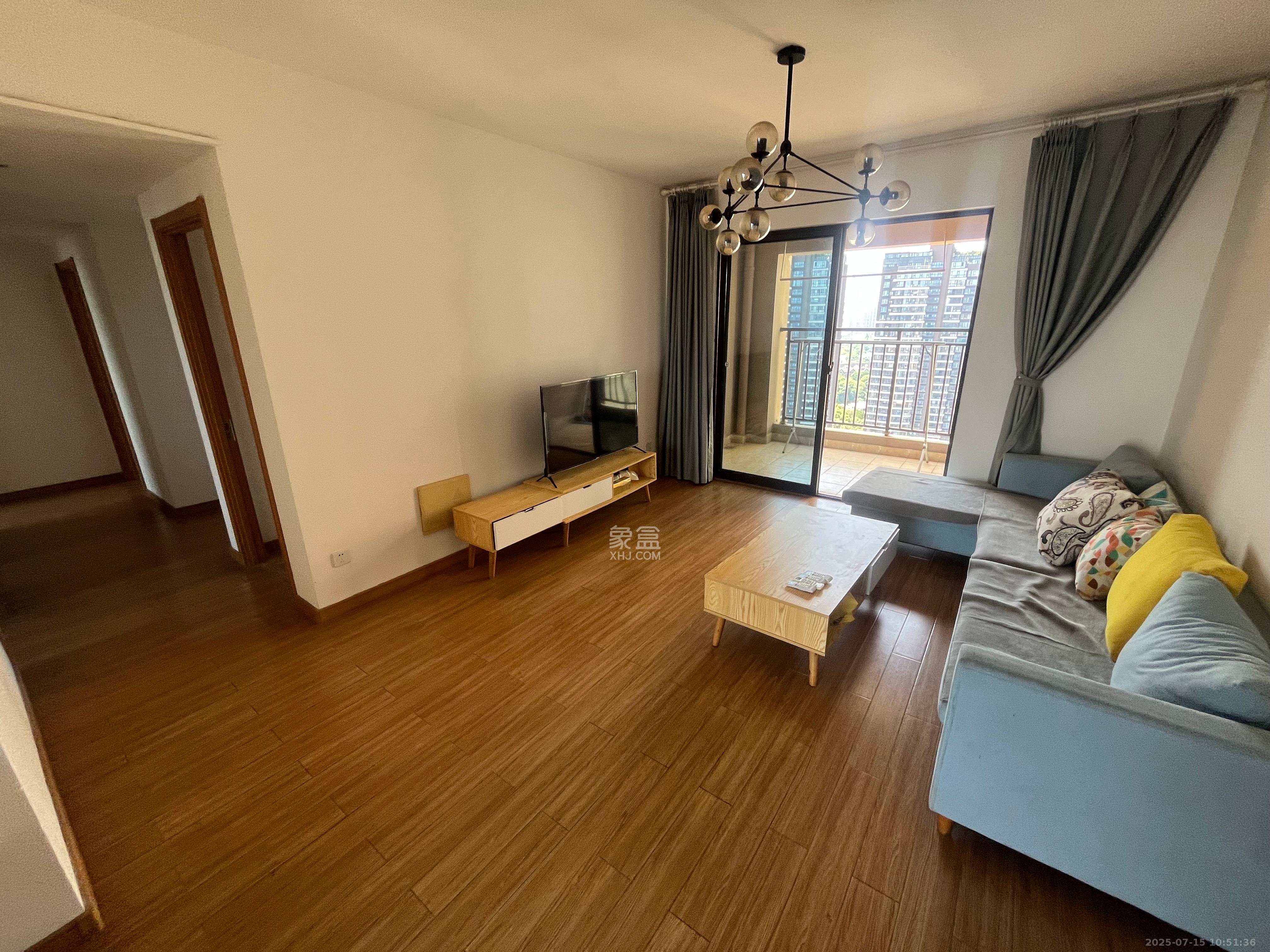 旭辉国际广场(永升商业广场)  4室2厅2卫    3900.0元/月 旭辉国际广场(永升商业广场)  4室2厅2卫    3900.0元/月室内图