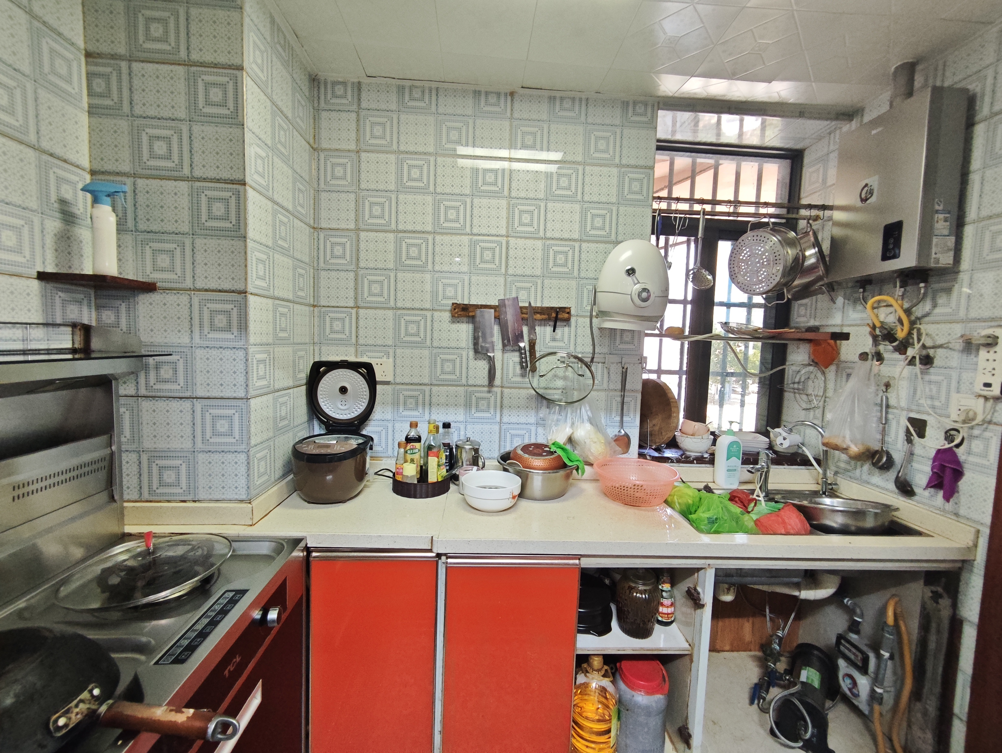 万花坊金城雅舍 3室2厅2卫 120.0万 万花坊金城雅舍 3室2厅2卫 120.0万客厅