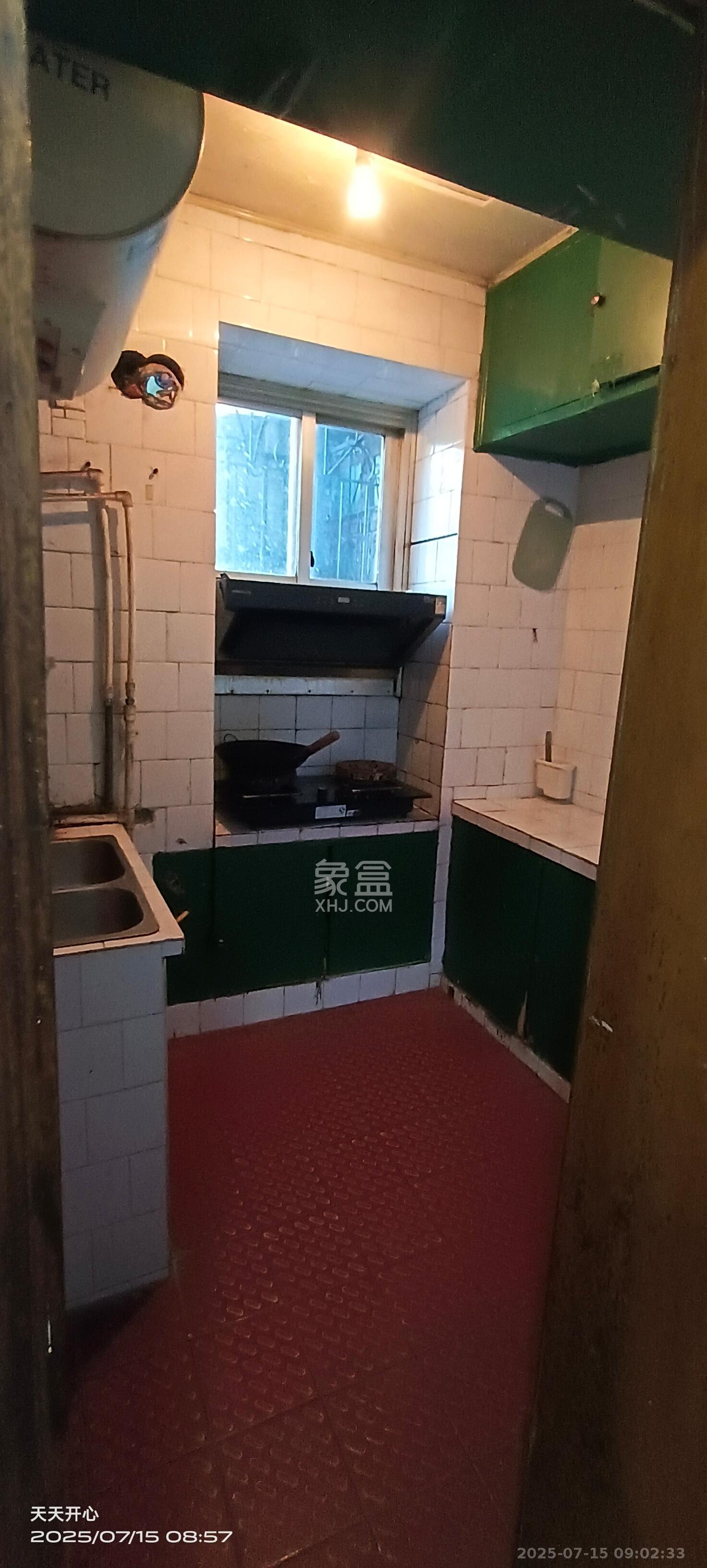 阿弥岭一二片  1室1厅1卫   1300.00元/月室内图