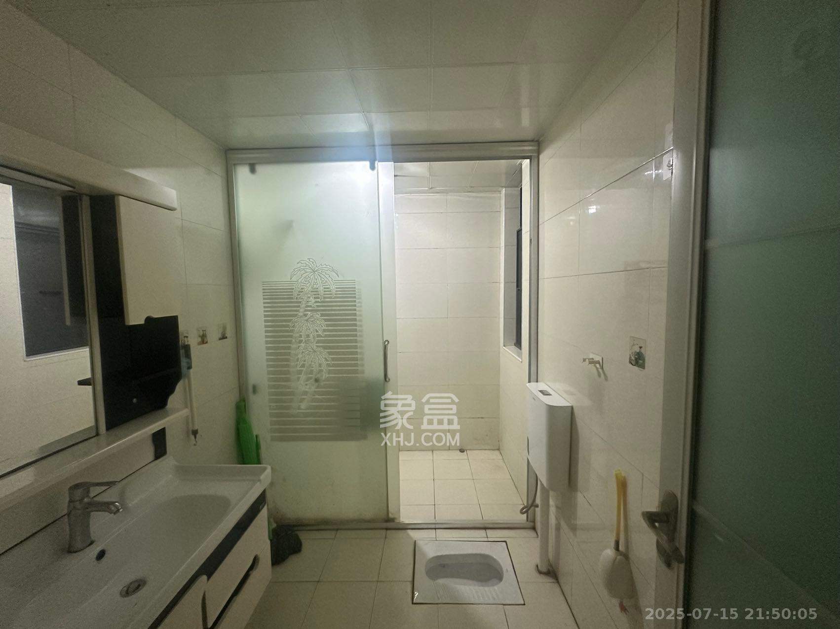 湘江世纪城豪江苑  2室2厅1卫    1800.0元/月 湘江世纪城豪江苑  2室2厅1卫    1800.0元/月室内图