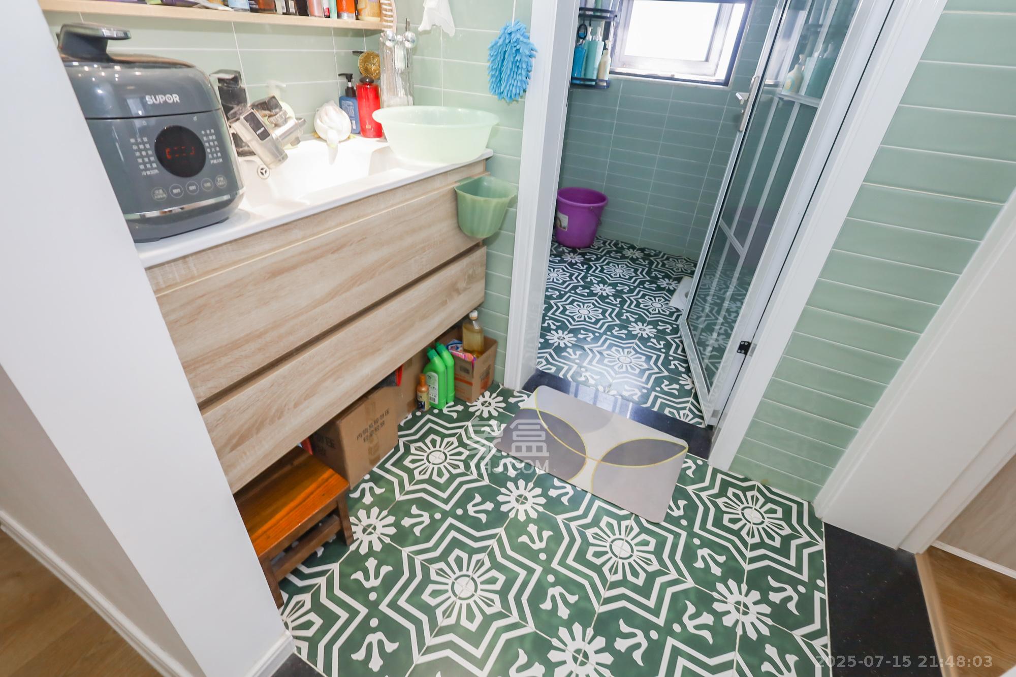 世茂铂翠湾四期(世茂悦享)  3室2厅1卫    119.0万 世茂铂翠湾四期(世茂悦享)  3室2厅1卫    119.0万卫生间