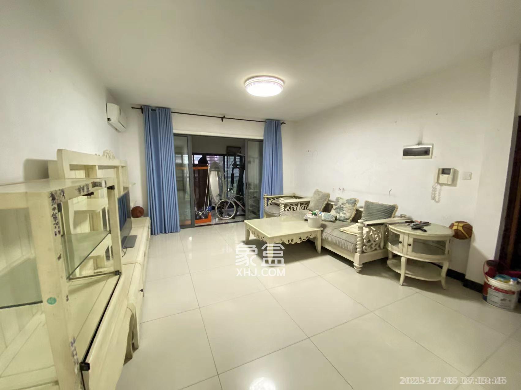 卓越蔚蓝海岸二期 4室2厅2卫 3000.0元/月 卓越蔚蓝海岸二期 4室2厅2卫 3000.0元/月室内图