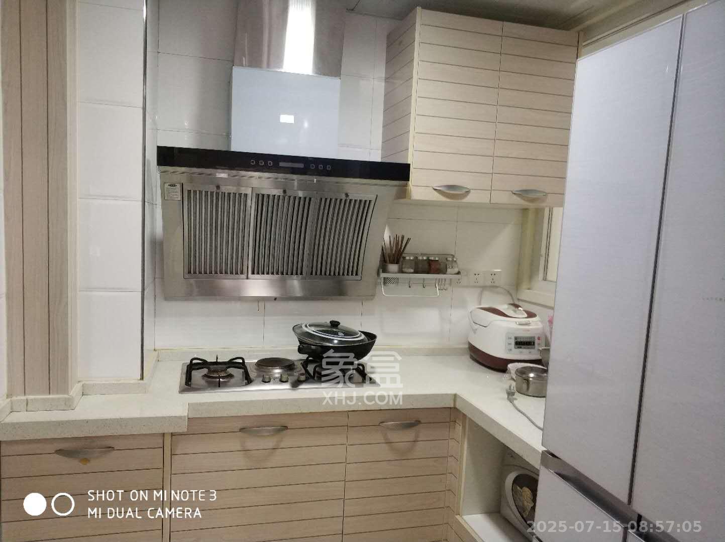 万博汇  2室1厅1卫   3000.00元/月室内图