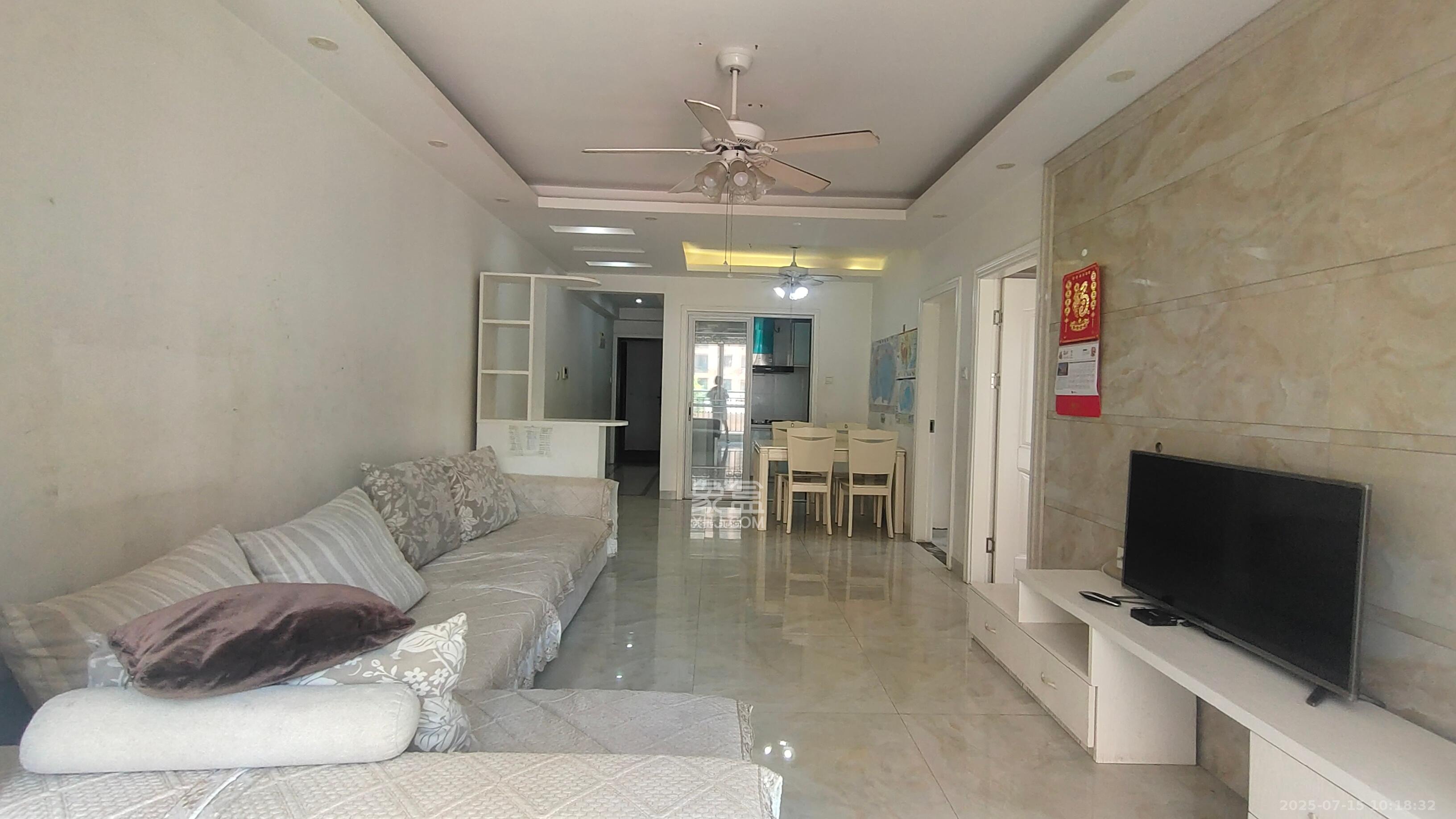 丽发新城 2室2厅1卫 1800.0元/月 丽发新城 2室2厅1卫 1800.0元/月室内图