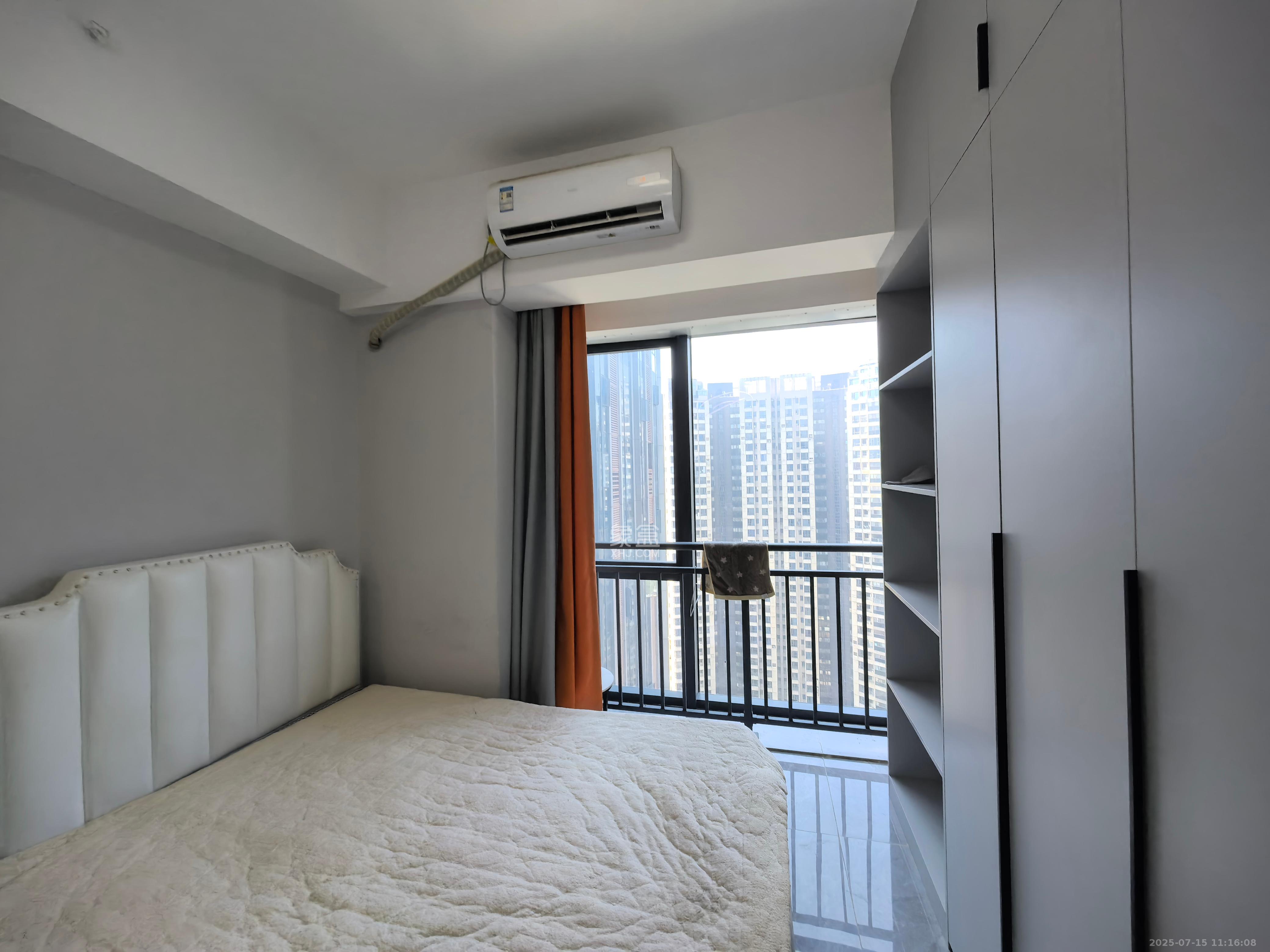 万润时光里 1室0厅0卫 1700.0元/月 万润时光里 1室0厅0卫 1700.0元/月室内图