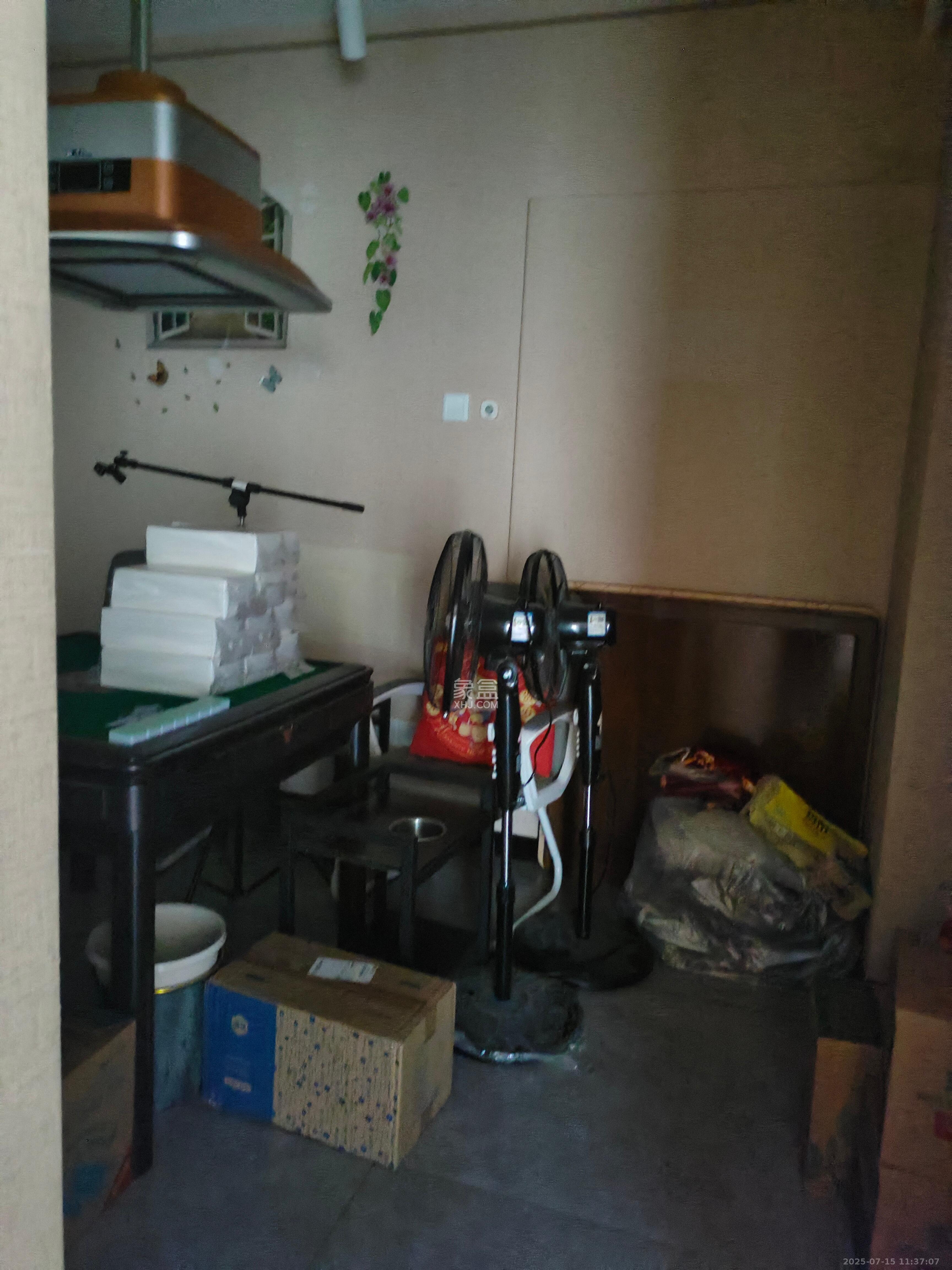 新世界广场 1室1厅1卫 5800.0元/月 新世界广场 1室1厅1卫 5800.0元/月室内图