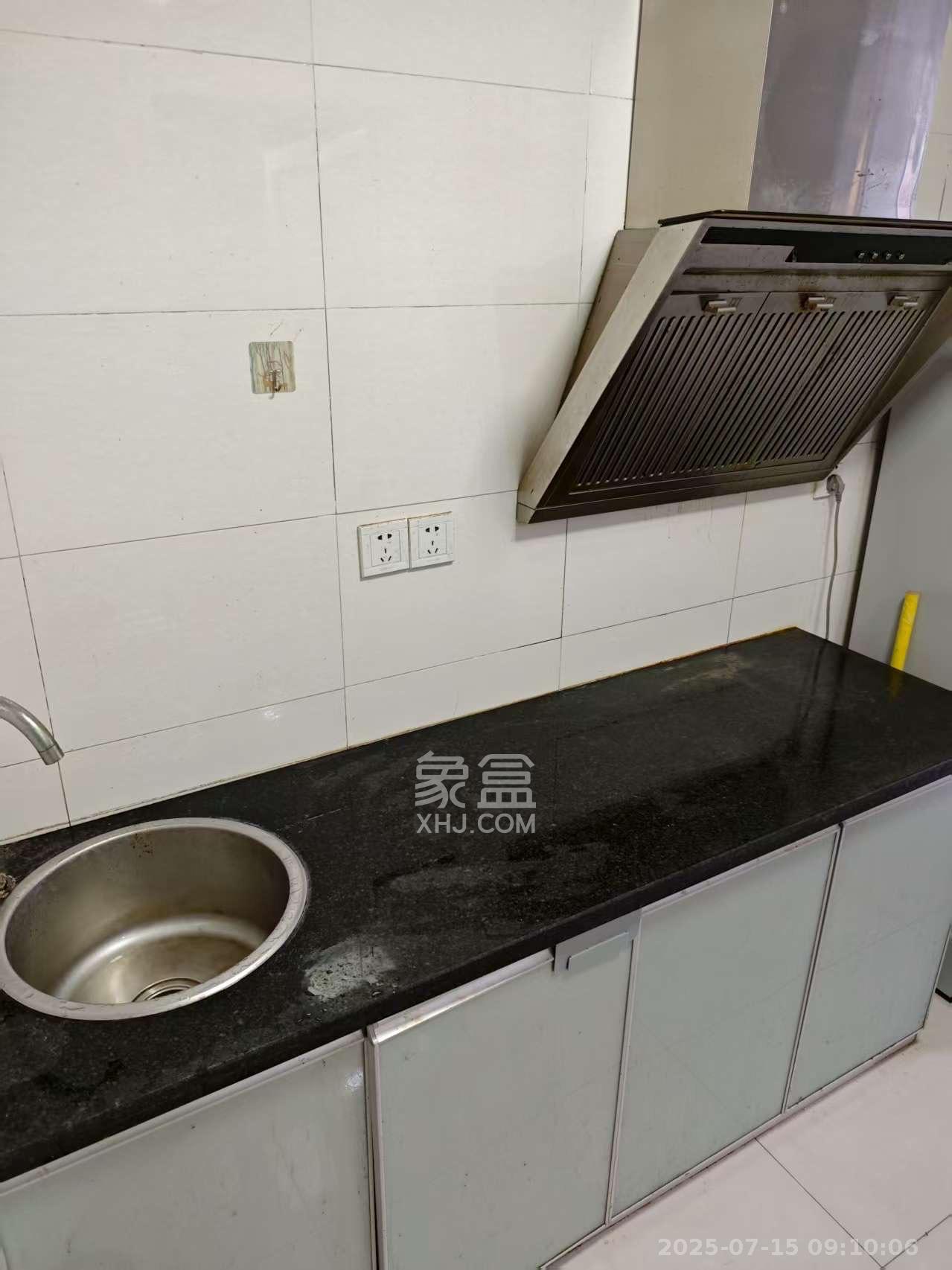 长房时代城  1室1厅1卫    1400.0元/月室内图