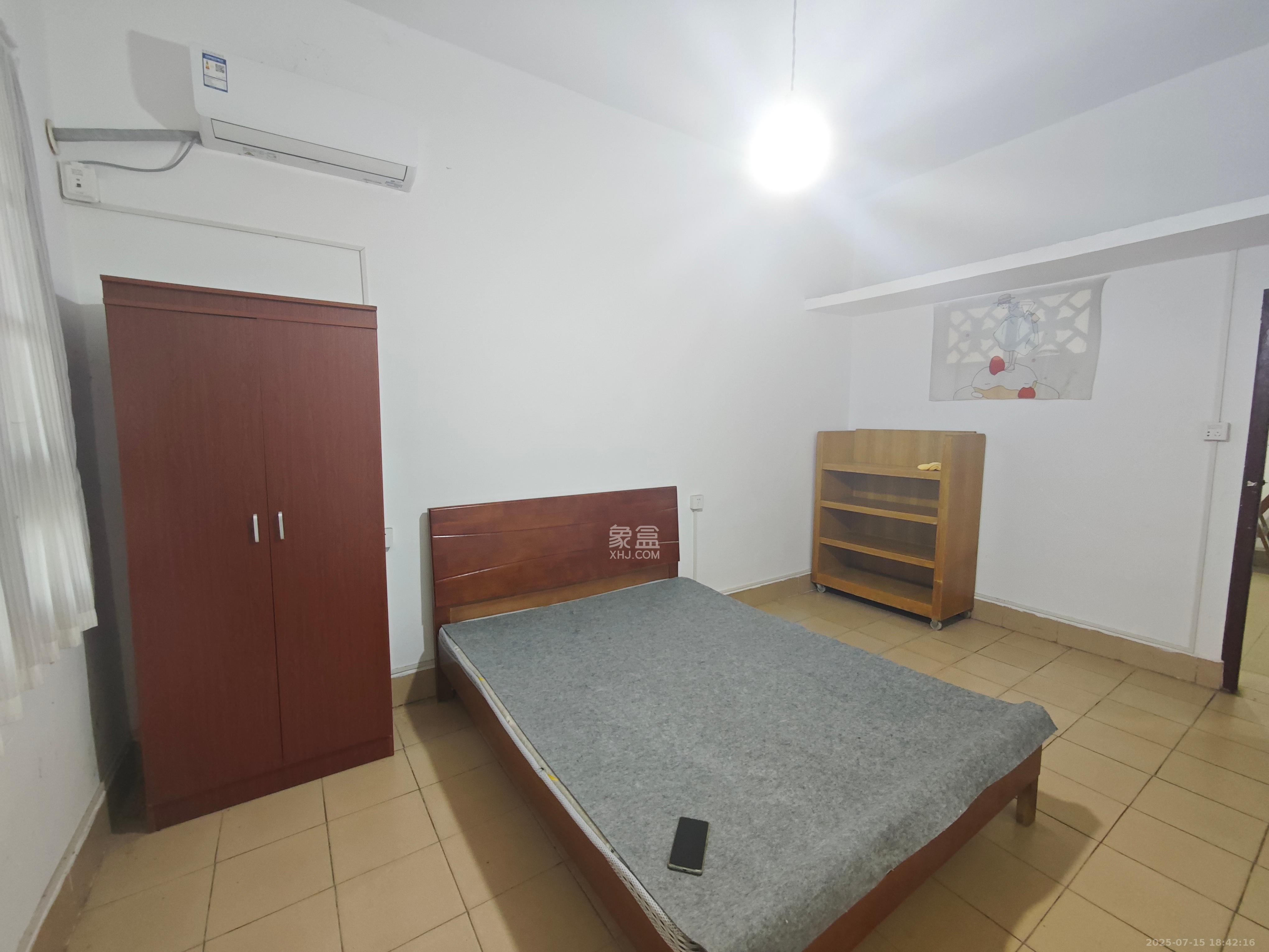 杏花园小区 2室1厅1卫 1300.0元/月 杏花园小区 2室1厅1卫 1300.0元/月室内图