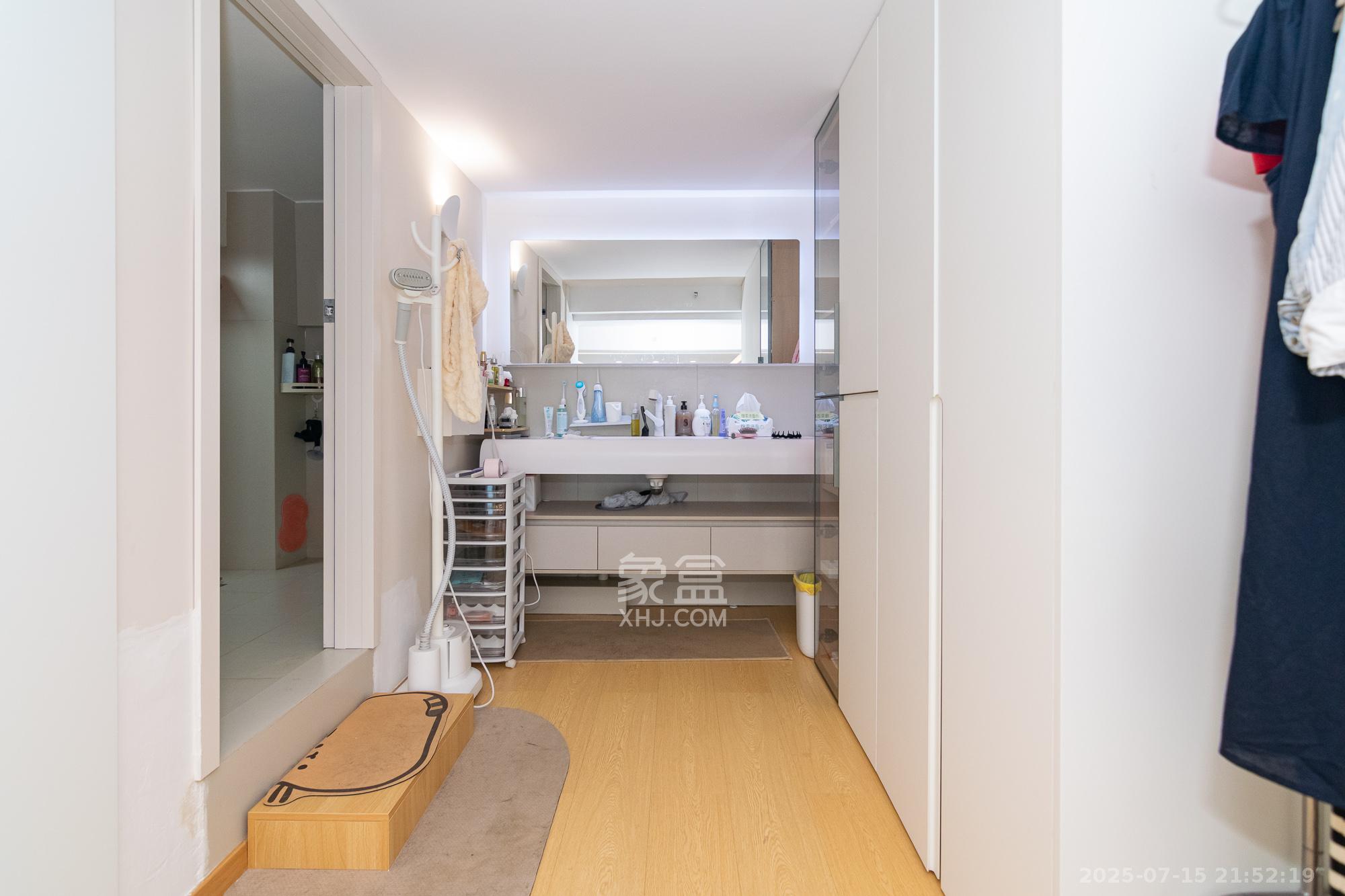 才子城  1室1厅1卫    38.8万其他