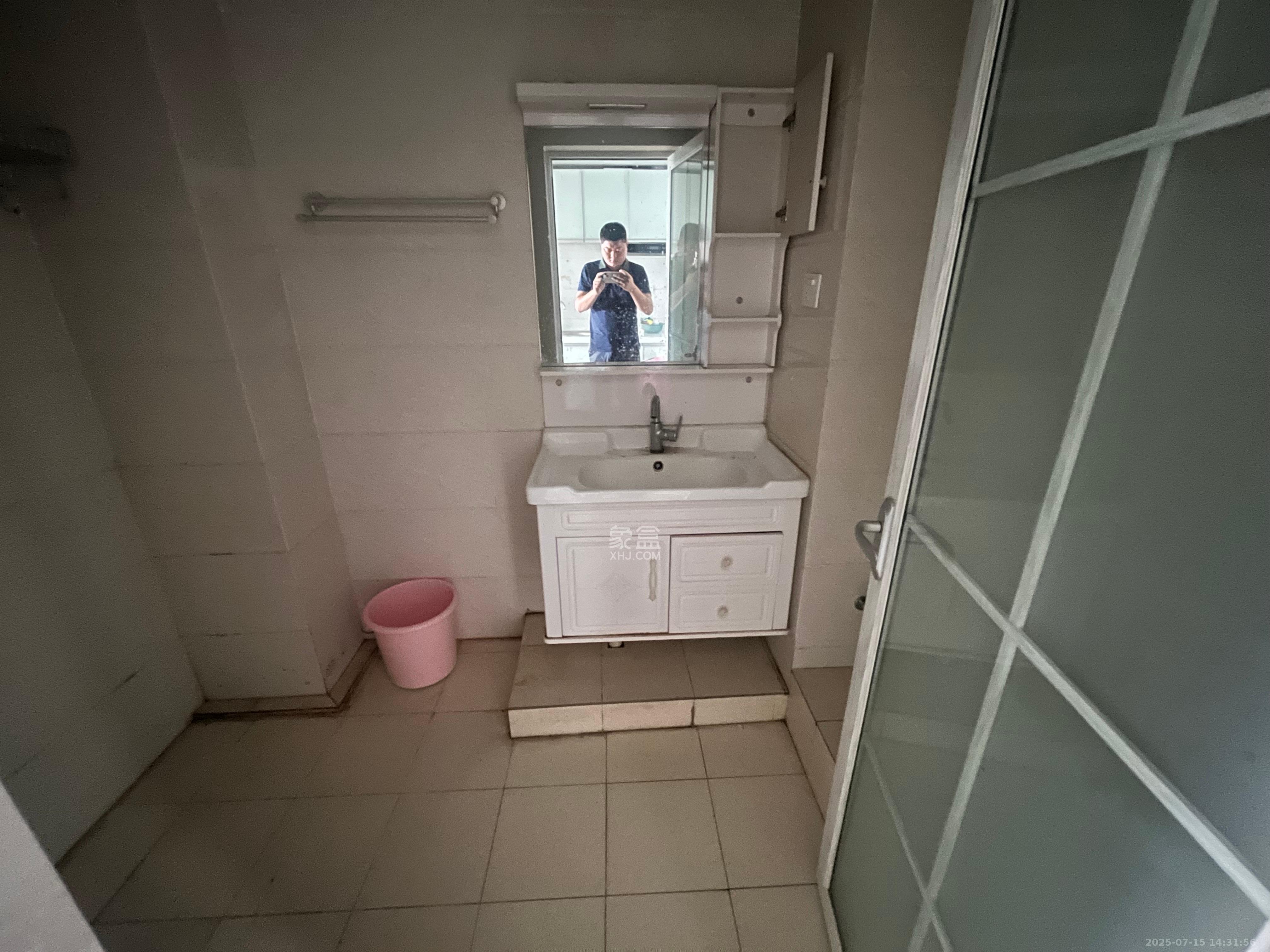 南庭城果 1室1厅1卫 1600.0元/月 南庭城果 1室1厅1卫 1600.0元/月室内图